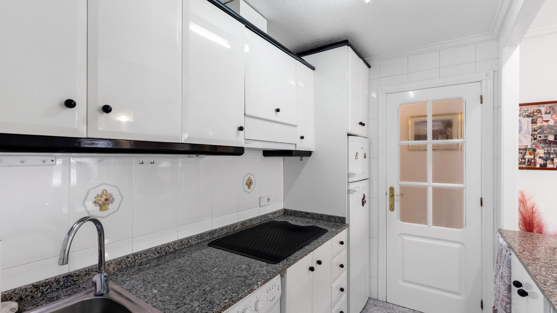 Sale - Apartment Flat -
Torrevieja - Centro - Muelle Pesquero