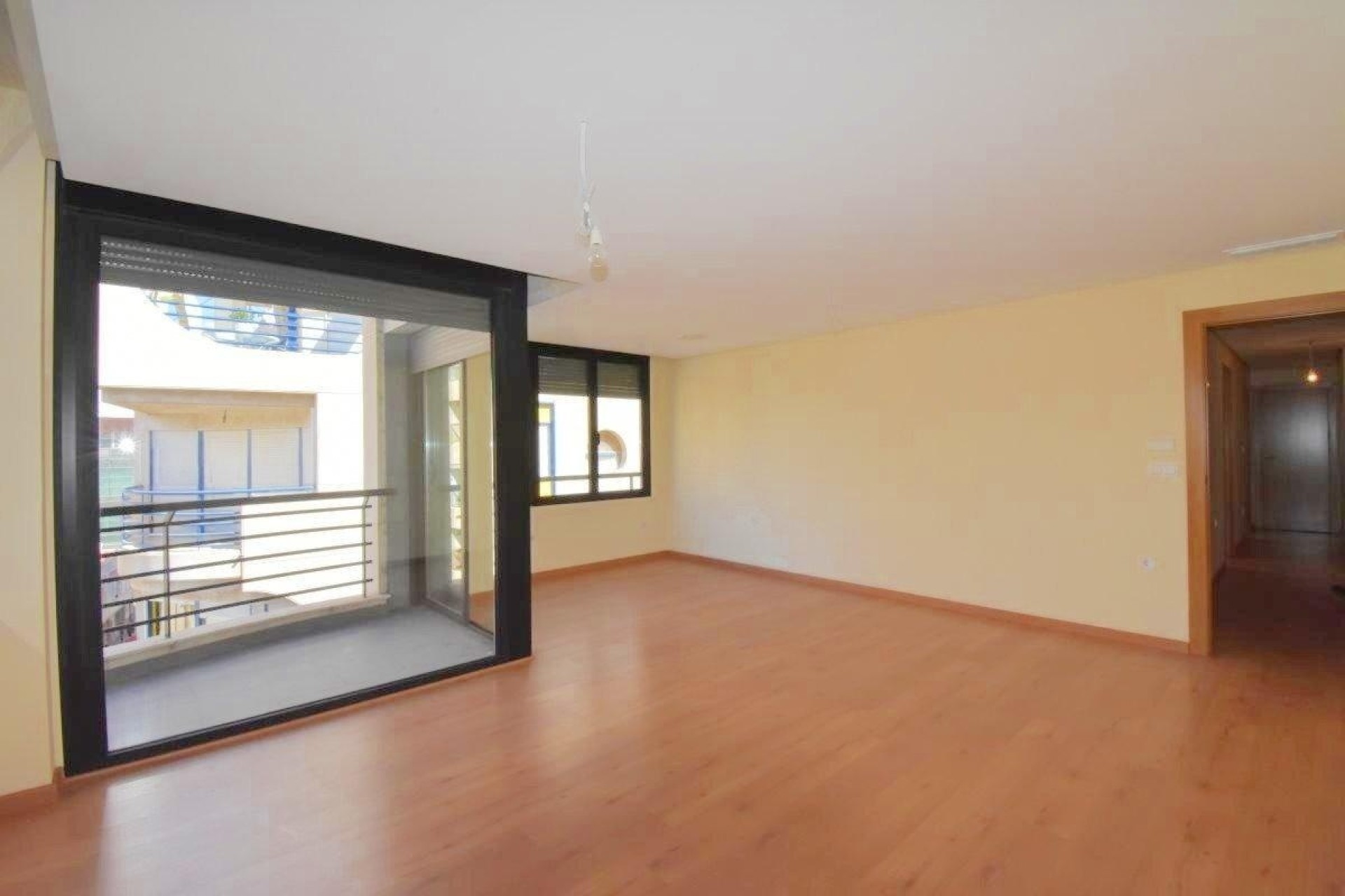 Sale - Apartment Flat -
Torrevieja - Centro - Muelle Pesquero