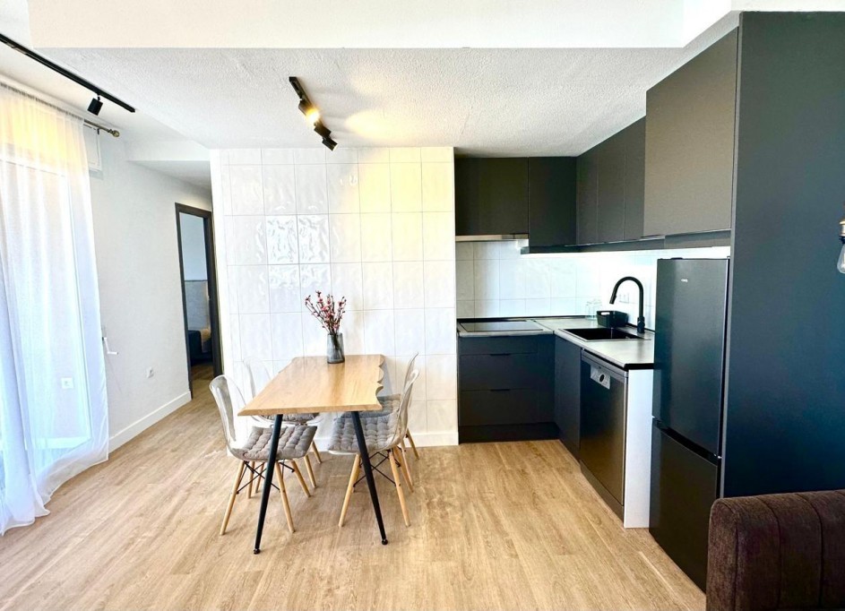 Sale - Apartment Flat -
Torrevieja - Centro