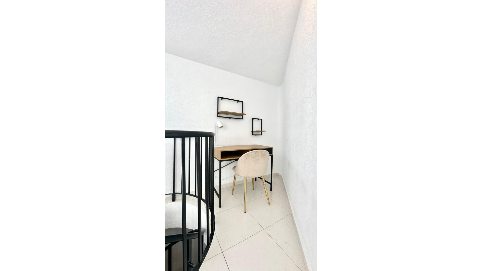 Sale - Apartment Flat -
Torrevieja - Centro