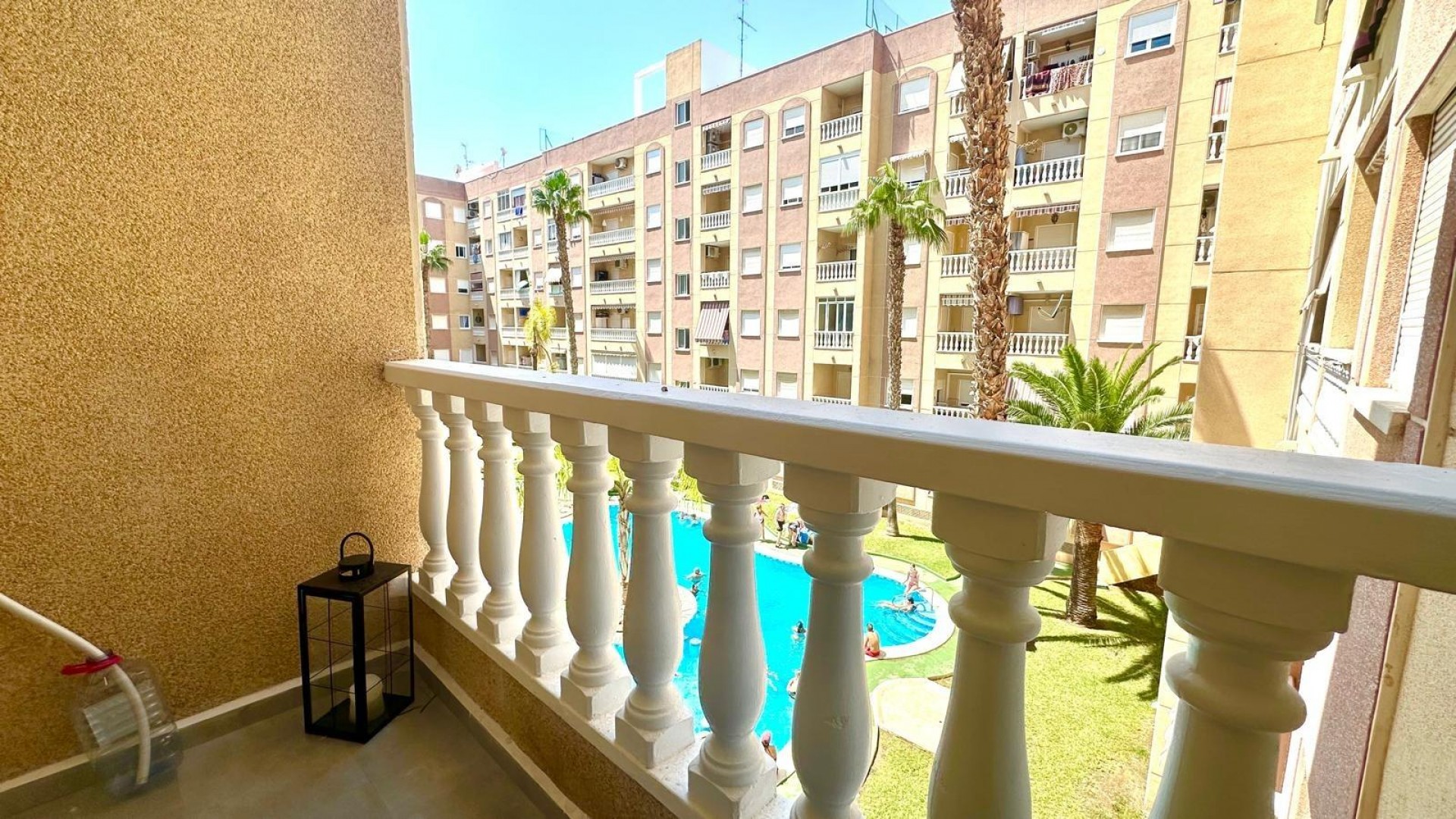 Sale - Apartment Flat -
Torrevieja - Centro