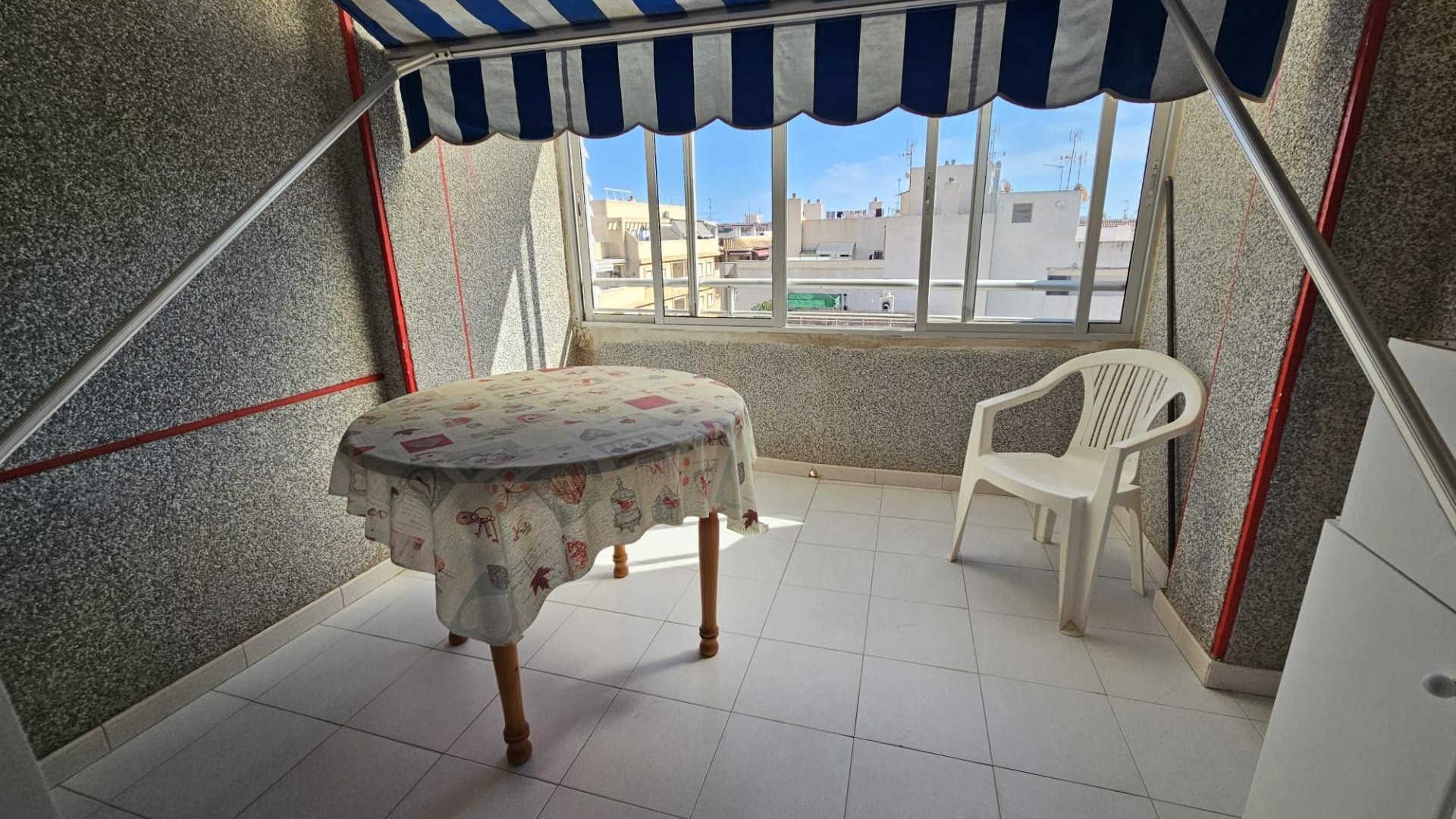 Sale - Apartment Flat -
Torrevieja - Centro