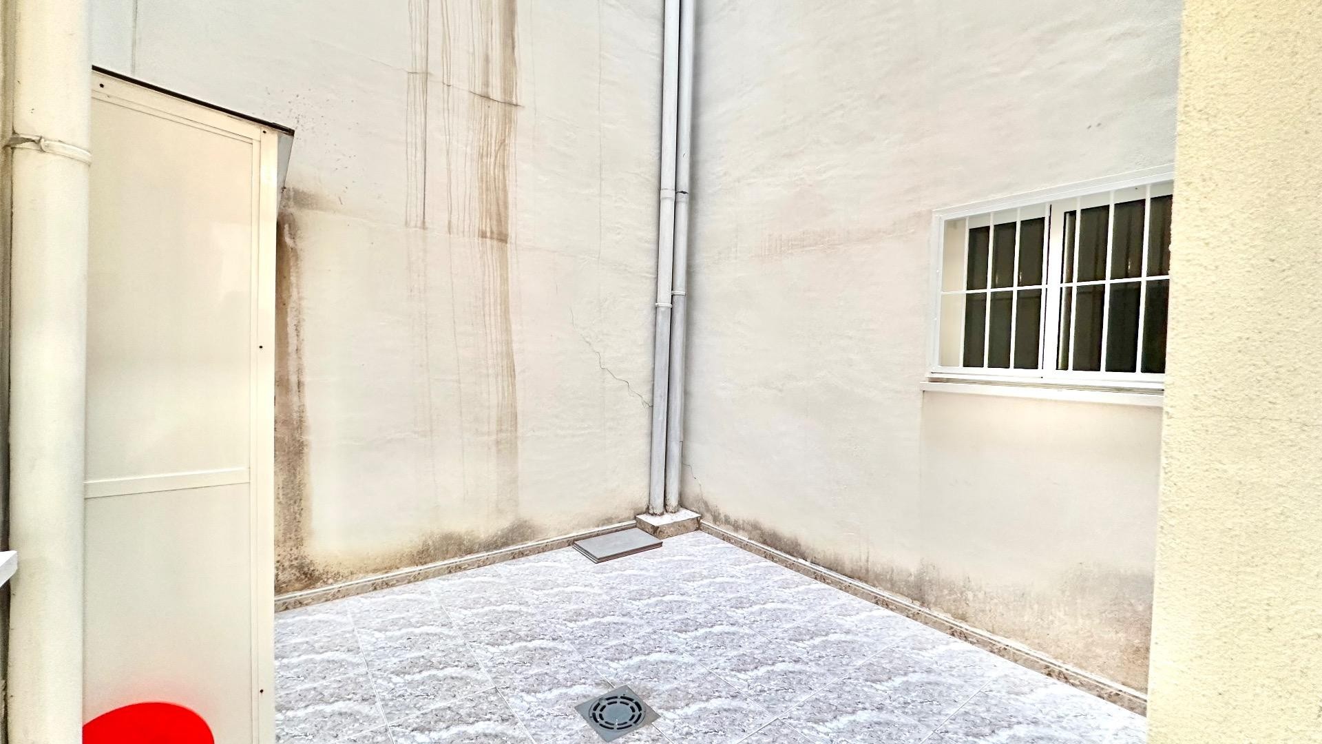 Sale - Apartment Flat -
Torrevieja - Centro