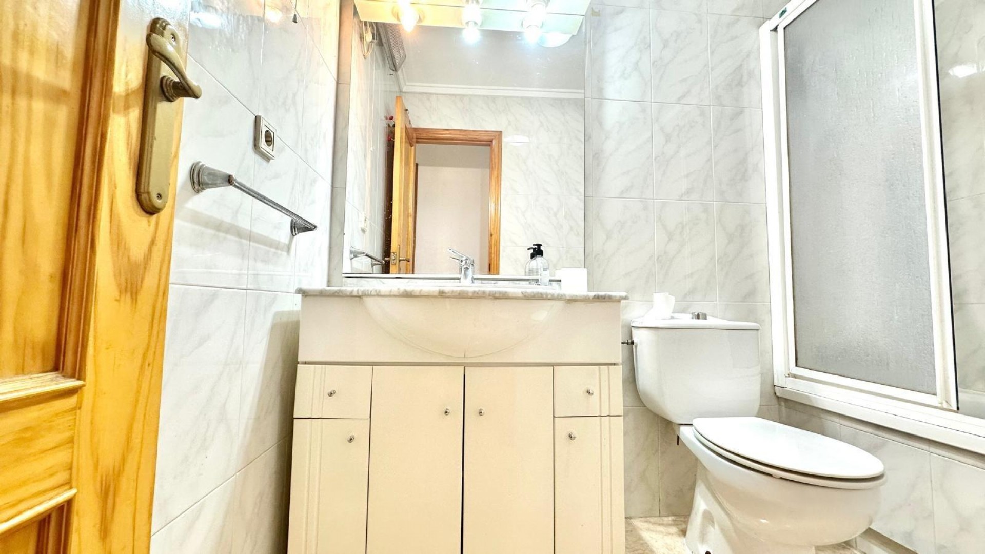 Sale - Apartment Flat -
Torrevieja - Centro