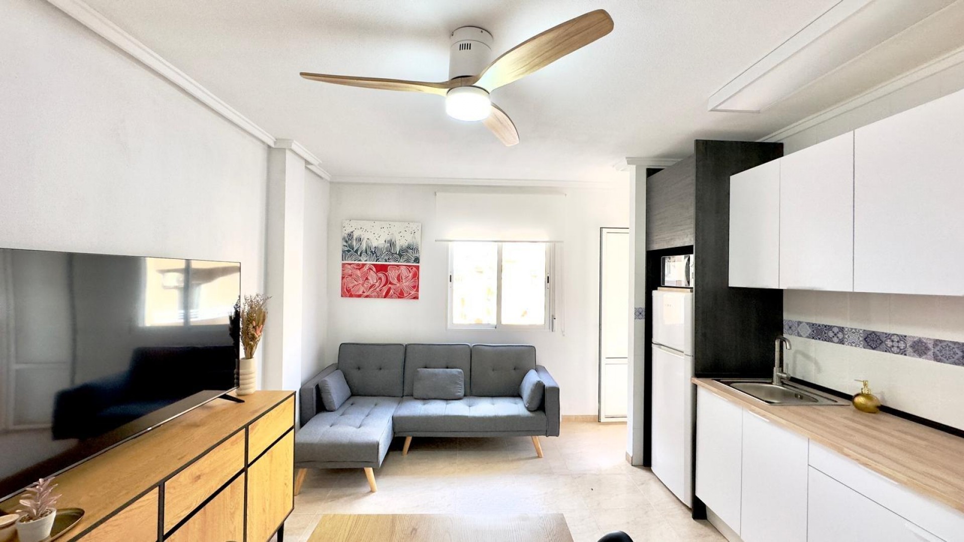 Sale - Apartment Flat -
Torrevieja - Centro