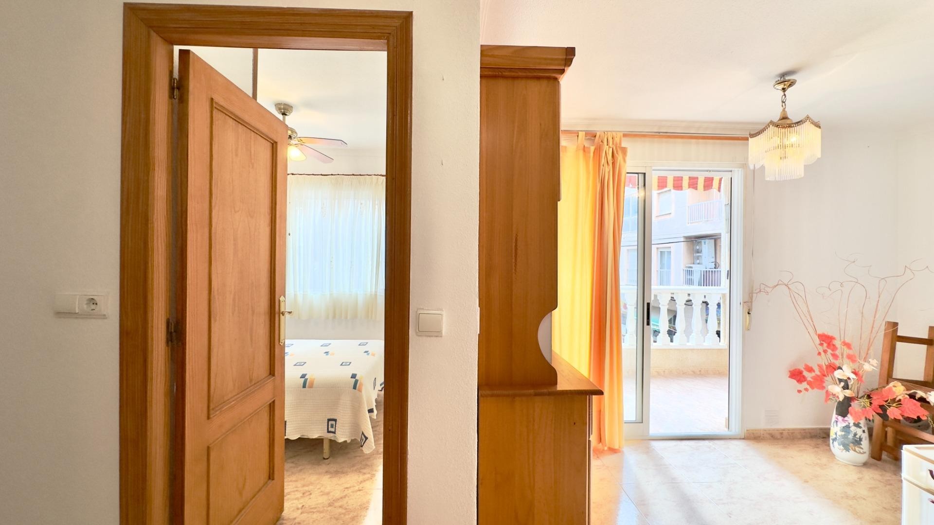Sale - Apartment Flat -
Torrevieja - Centro