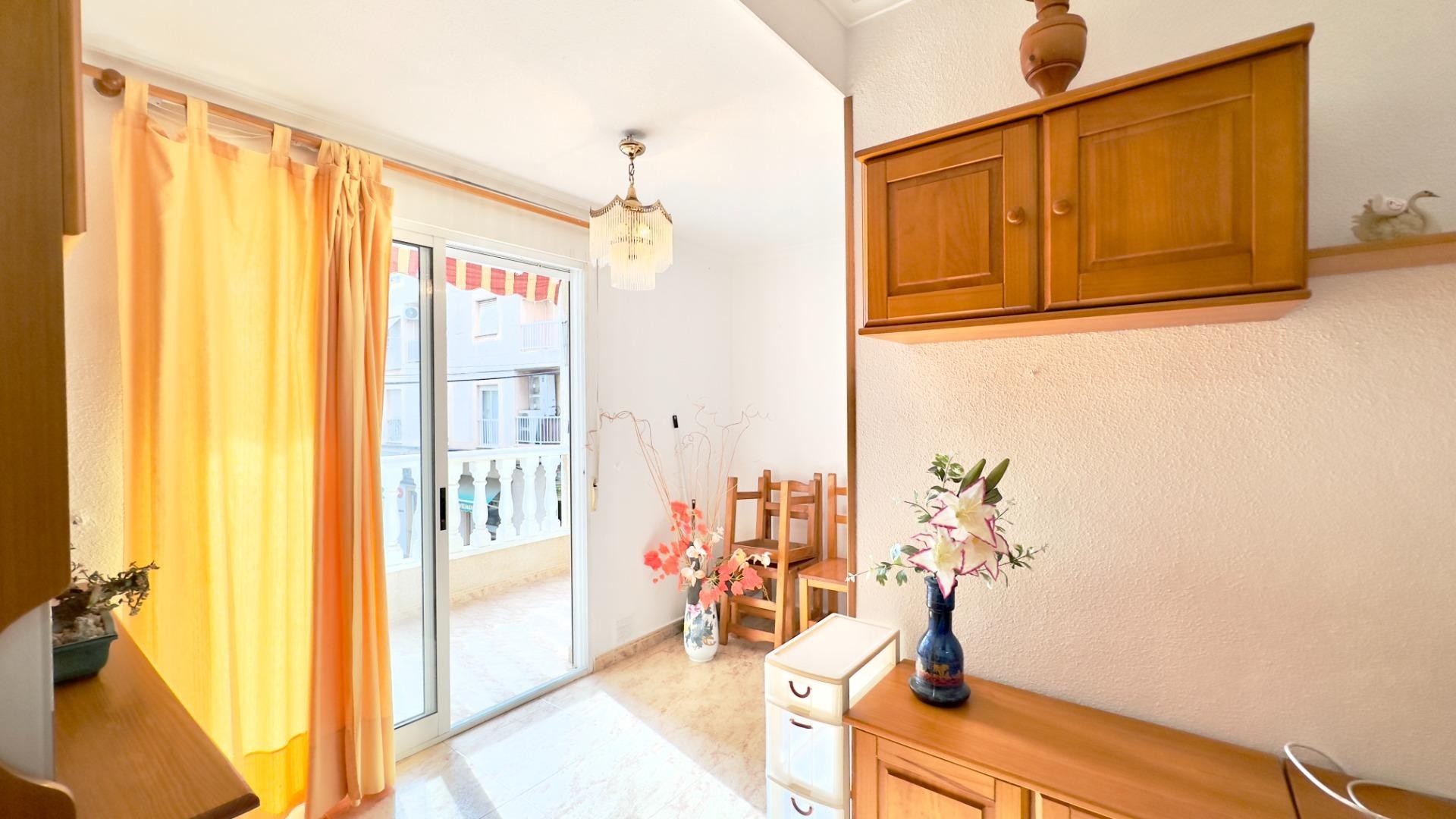 Sale - Apartment Flat -
Torrevieja - Centro