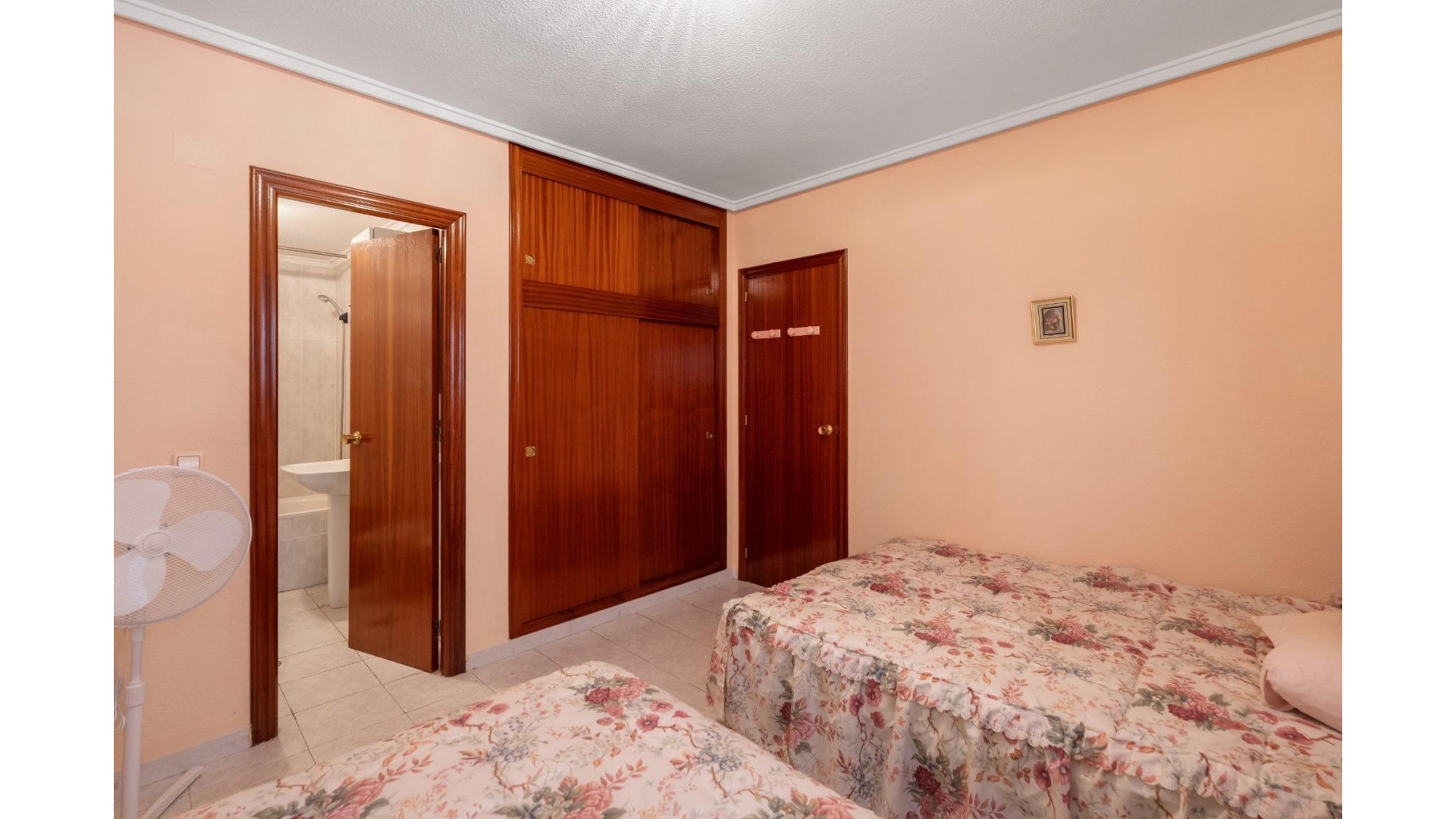 Sale - Apartment Flat -
Torrevieja - Centro