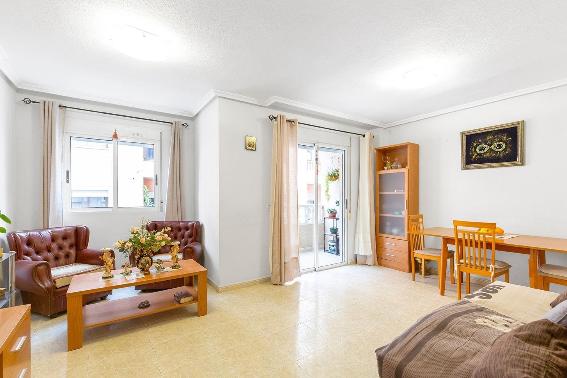Sale - Apartment Flat -
Torrevieja - Centro
