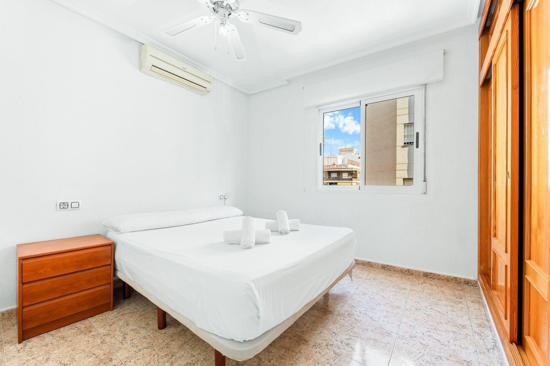 Sale - Apartment Flat -
Torrevieja - Centro