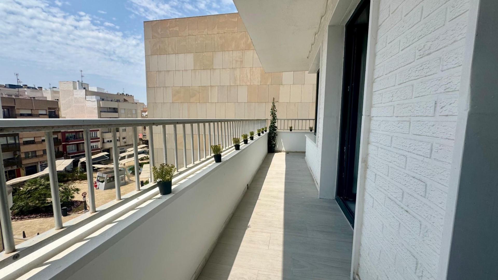 Sale - Apartment Flat -
Torrevieja - CLUB NAUTICO TORREVIEJA