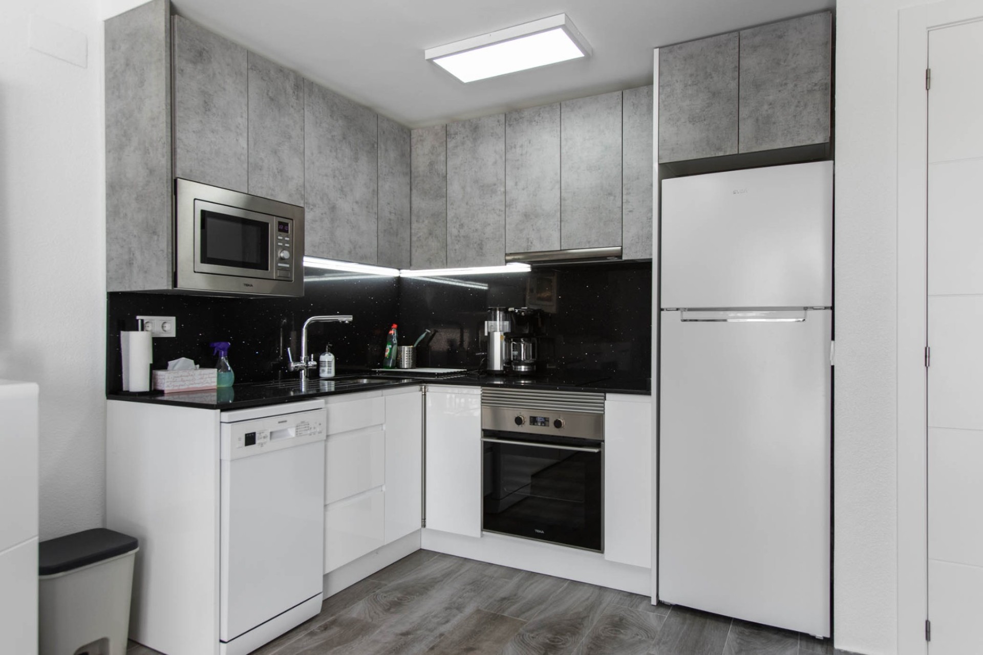 Sale - Apartment Flat -
Torrevieja - Costa Blanca