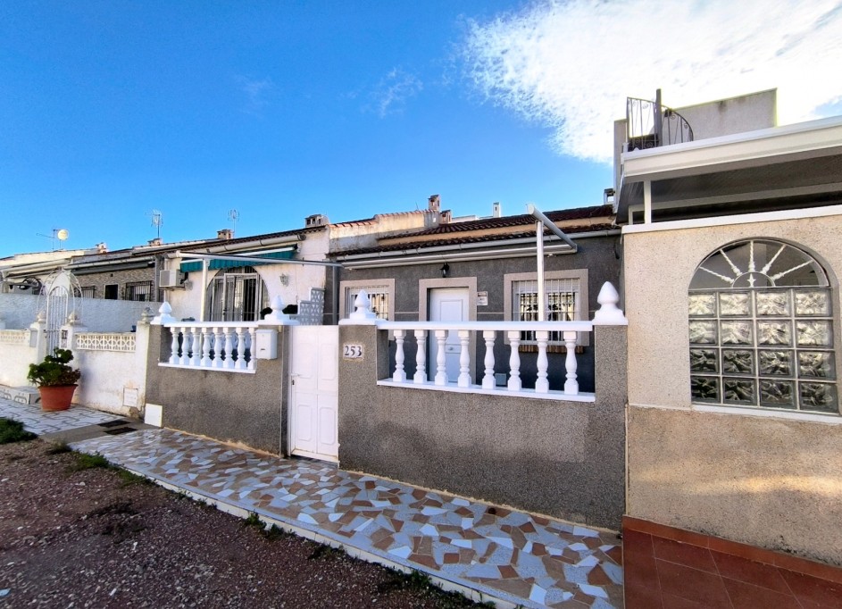 Sale - Apartment Flat -
Torrevieja - El chaparral
