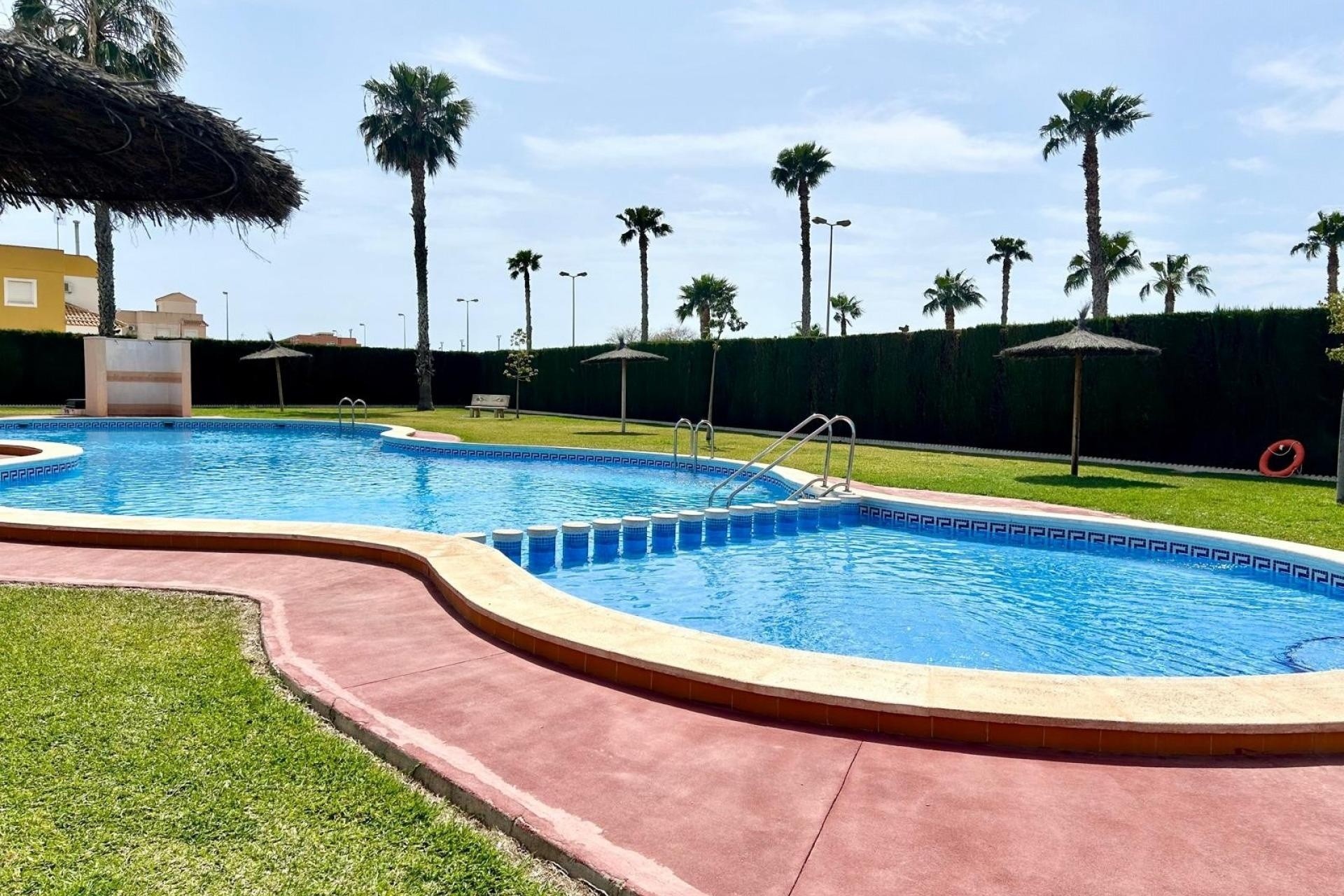 Sale - Apartment Flat -
Torrevieja - El limonar