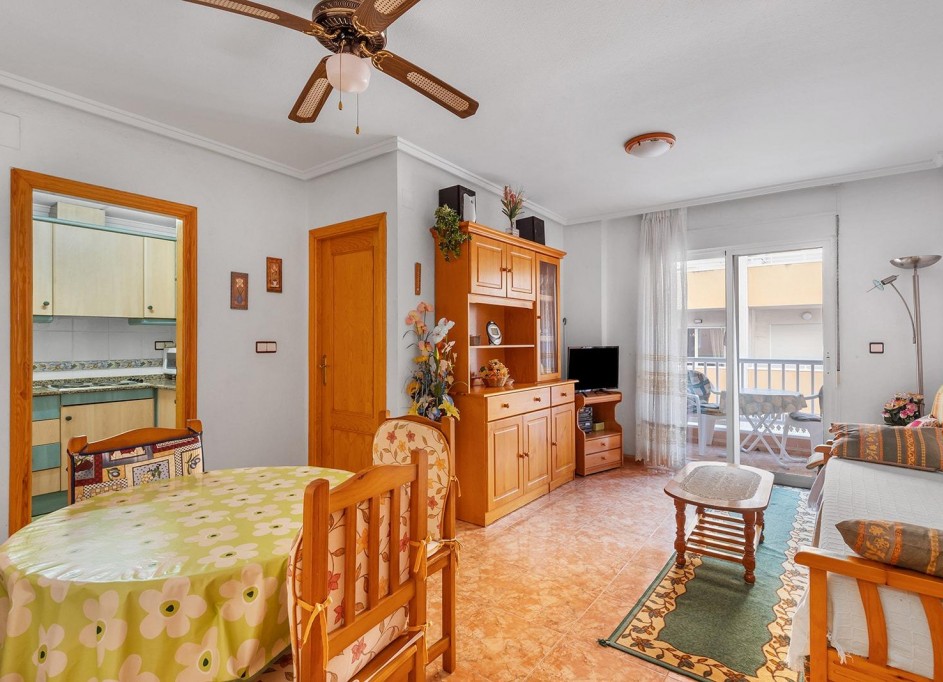 Sale - Apartment Flat -
Torrevieja - Estacion de autobuses