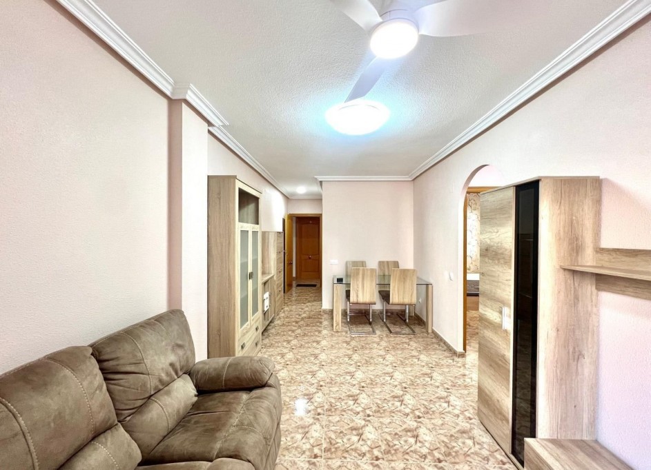 Sale - Apartment Flat -
Torrevieja - Estacion de autobuses