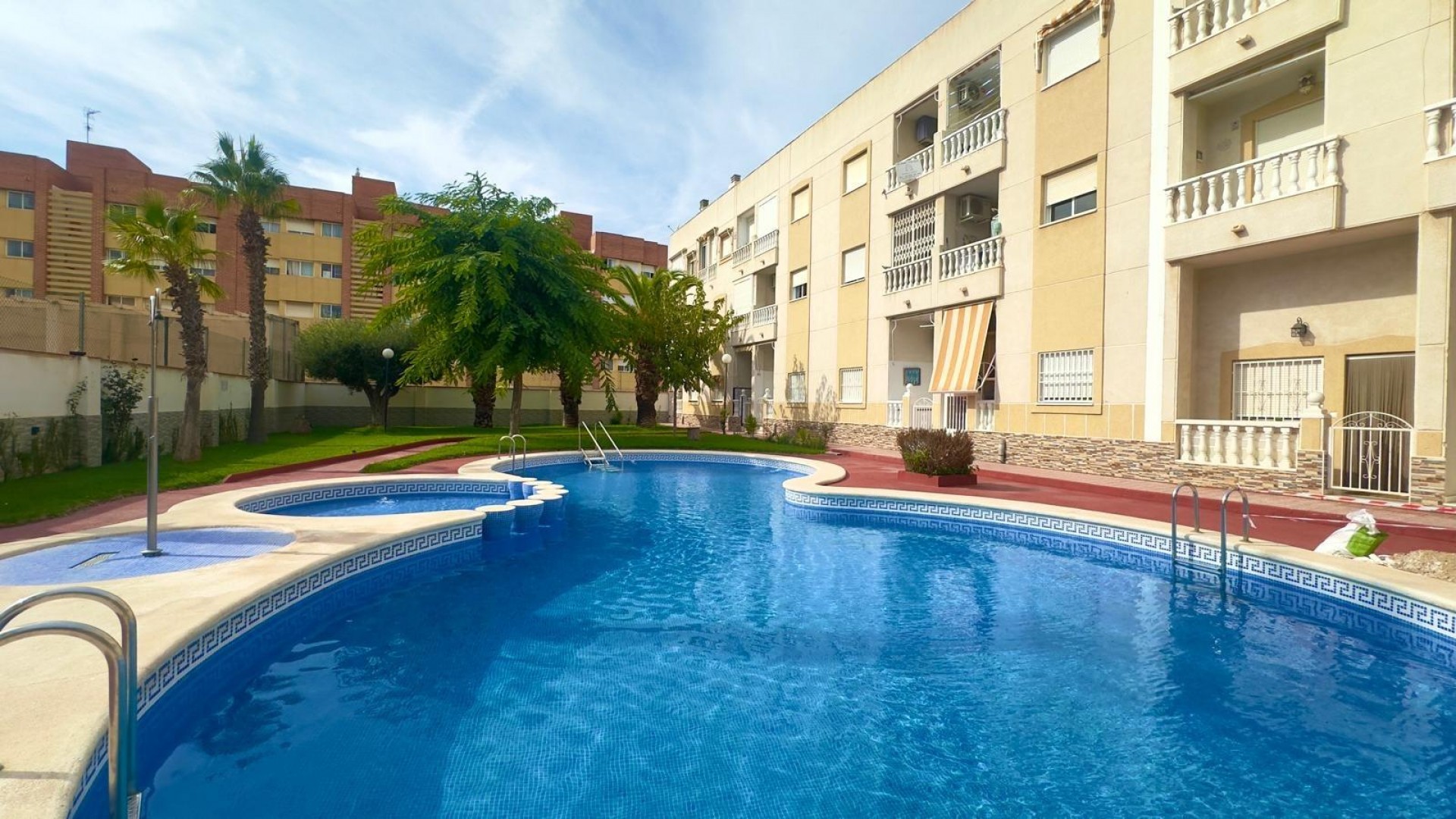 Sale - Apartment Flat -
Torrevieja - Estacion de autobuses