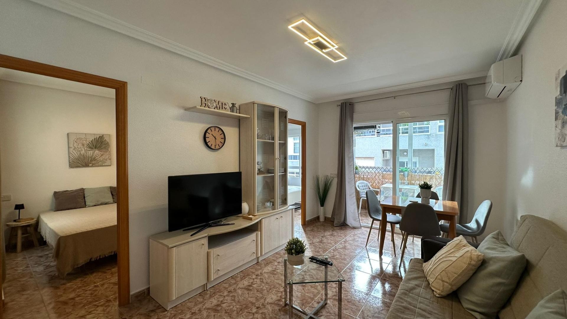 Sale - Apartment Flat -
Torrevieja - Estacion de autobuses