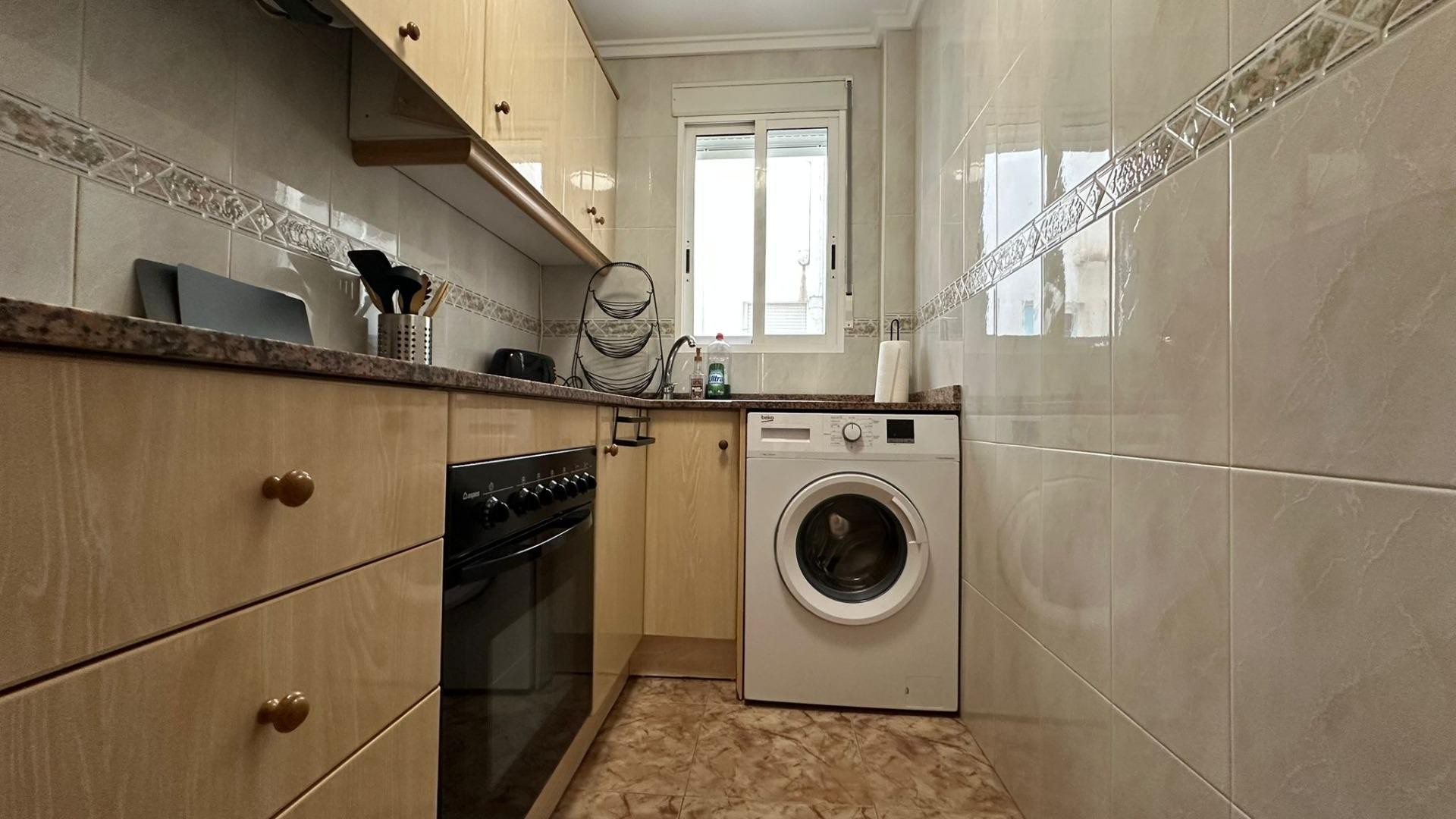 Sale - Apartment Flat -
Torrevieja - Estacion de autobuses