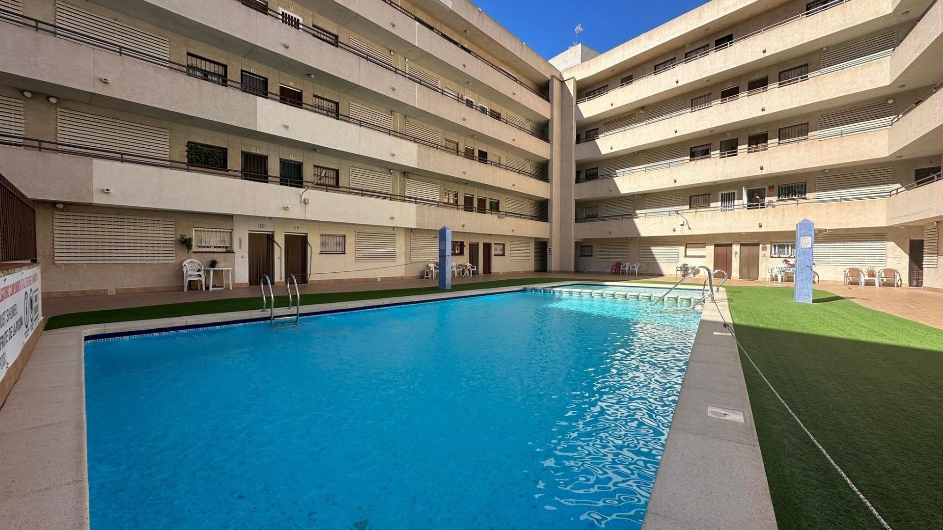 Sale - Apartment Flat -
Torrevieja - Estacion de autobuses