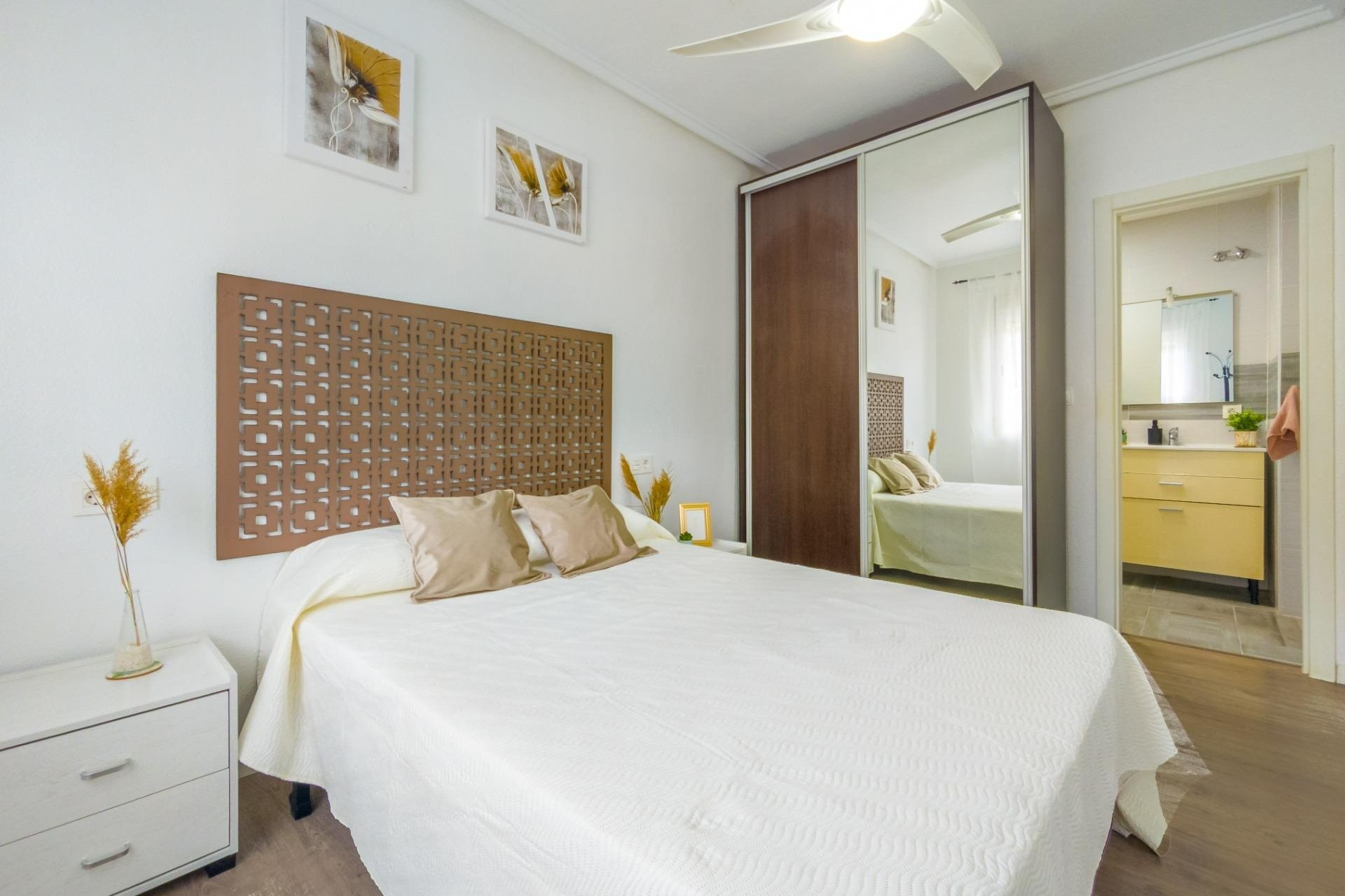 Sale - Apartment Flat -
Torrevieja - Estacion de autobuses