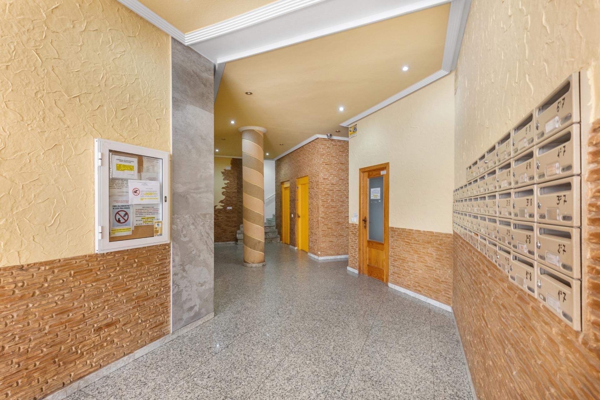 Sale - Apartment Flat -
Torrevieja - Estacion de autobuses