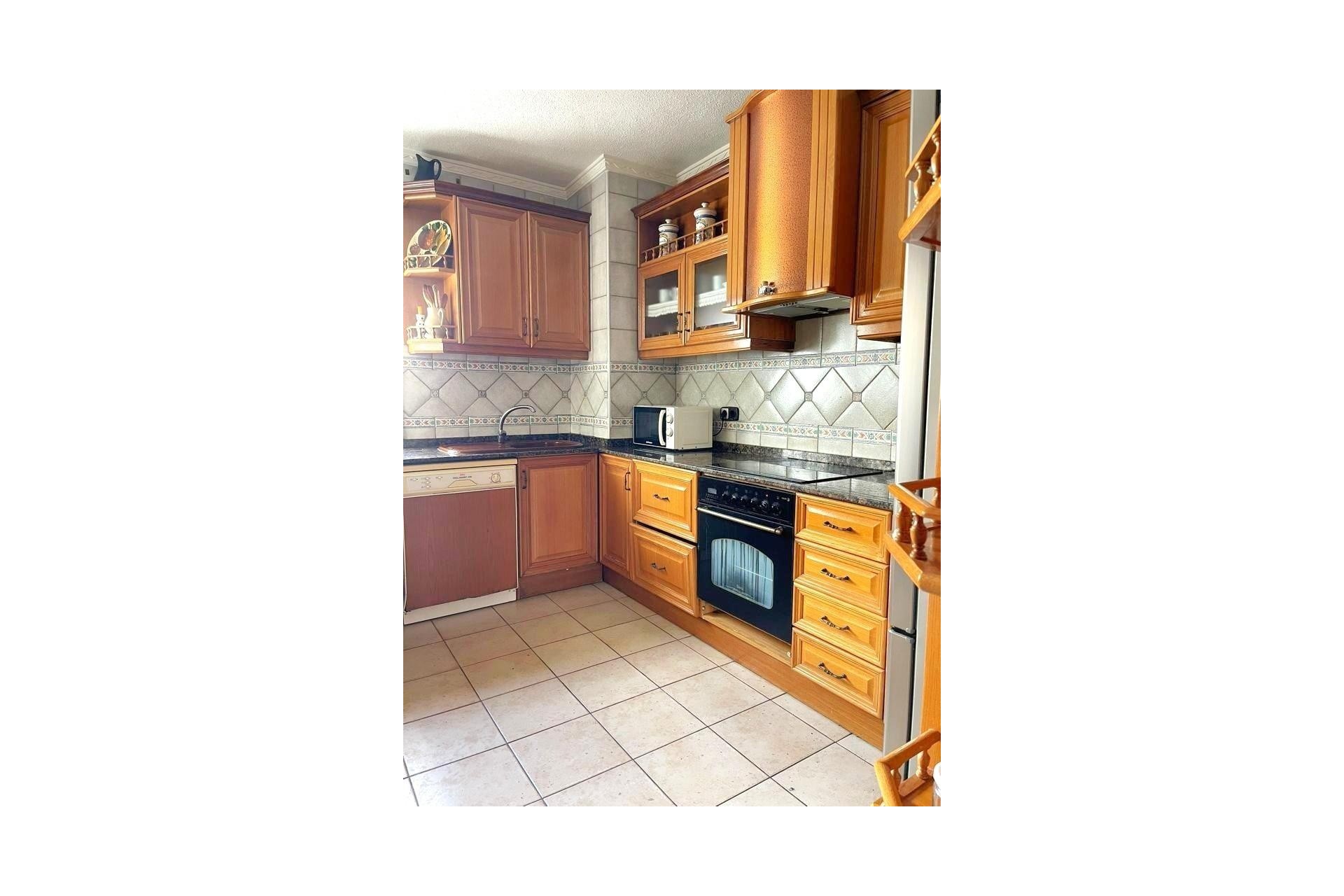 Sale - Apartment Flat -
Torrevieja - Estacion de autobuses