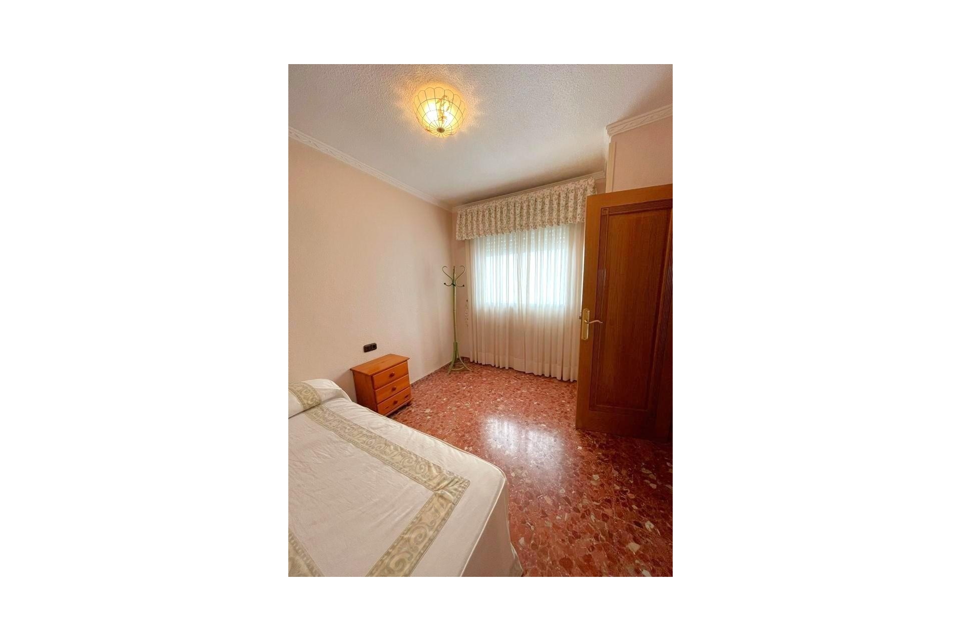 Sale - Apartment Flat -
Torrevieja - Estacion de autobuses