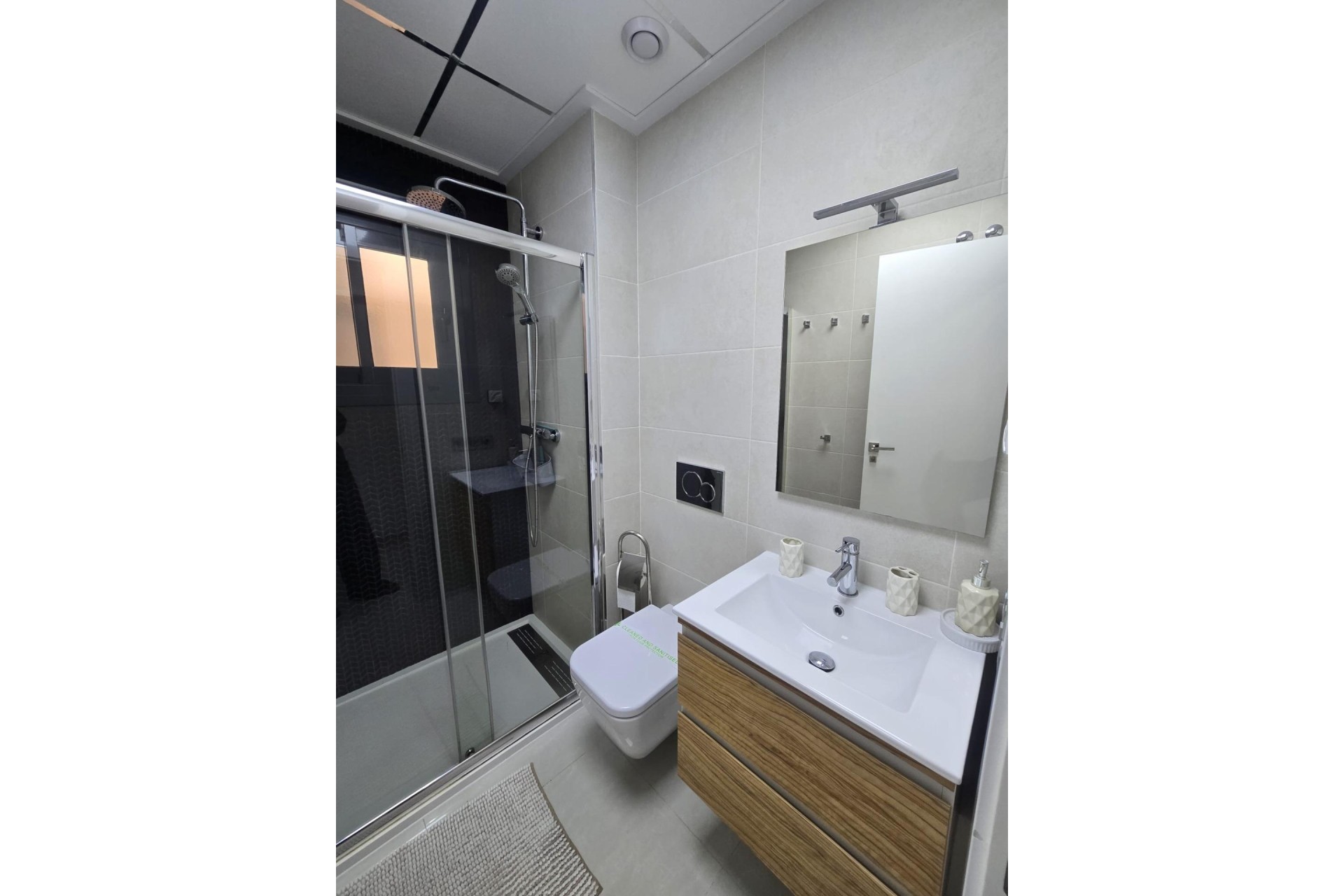 Sale - Apartment Flat -
Torrevieja - Estacion de autobuses