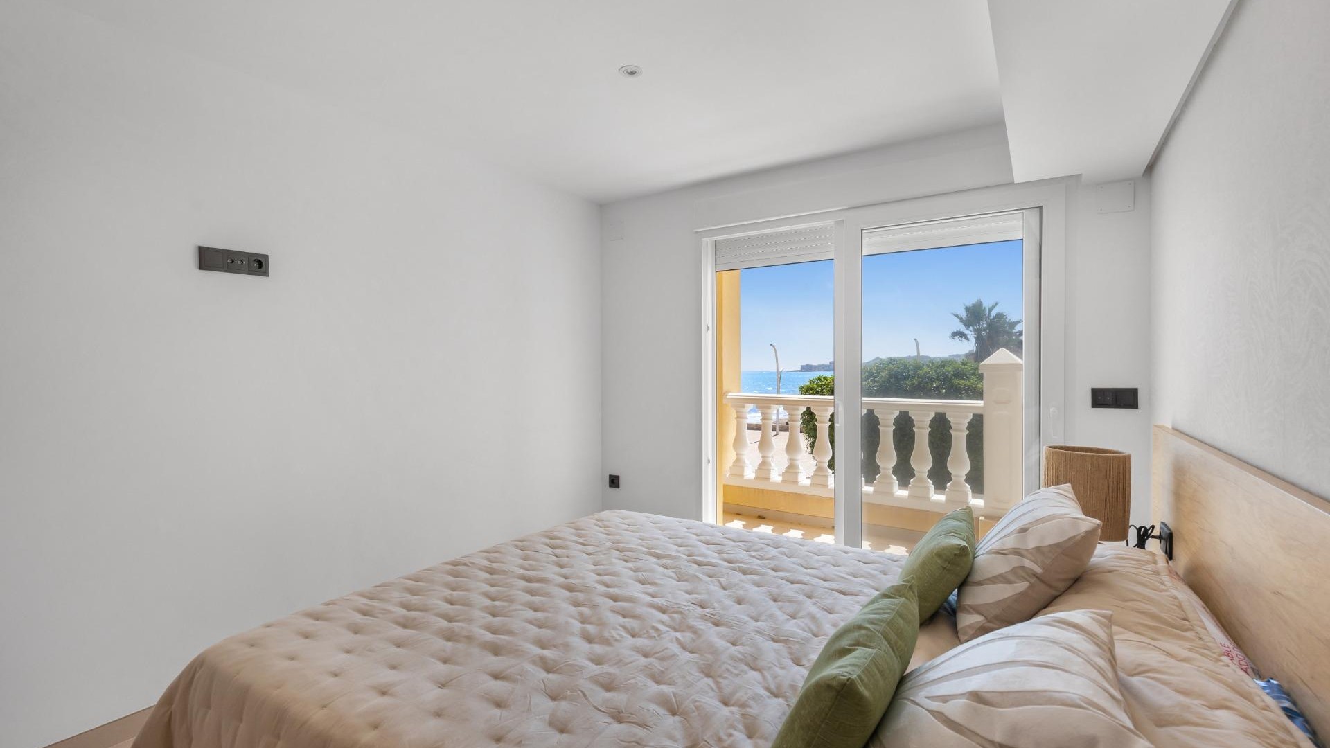 Sale - Apartment Flat -
Torrevieja - La Mata pueblo