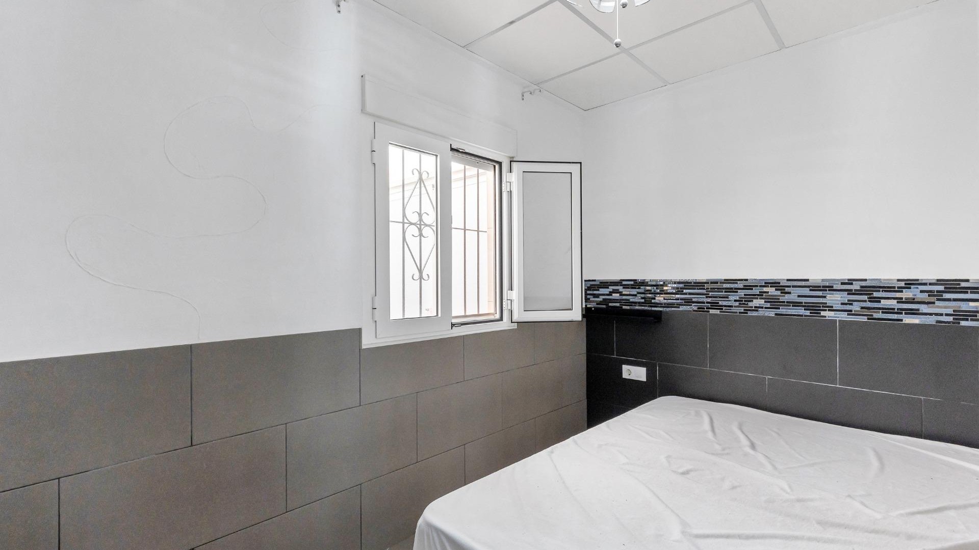 Sale - Apartment Flat -
Torrevieja - La Mata pueblo