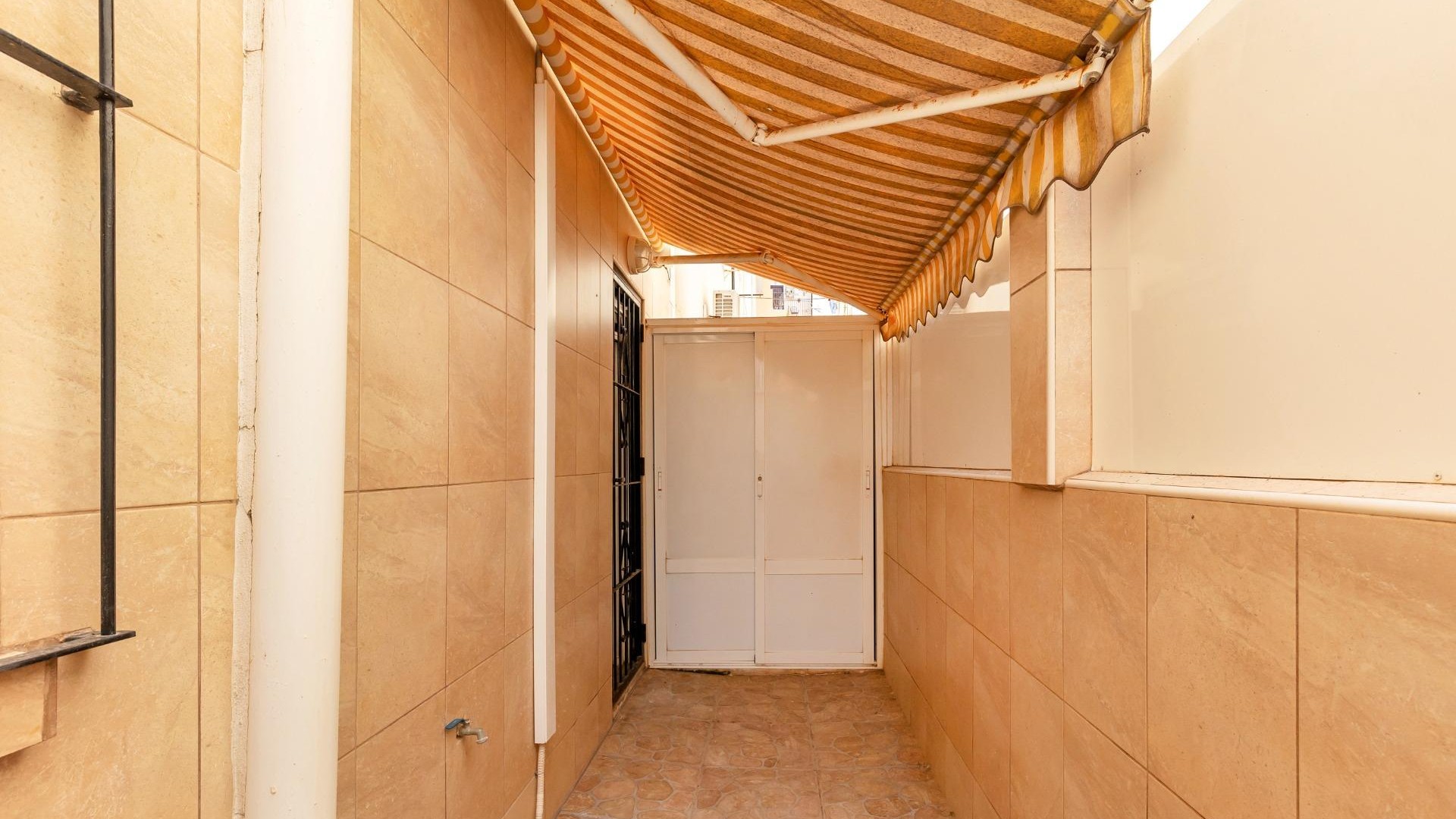 Sale - Apartment Flat -
Torrevieja - La Mata pueblo