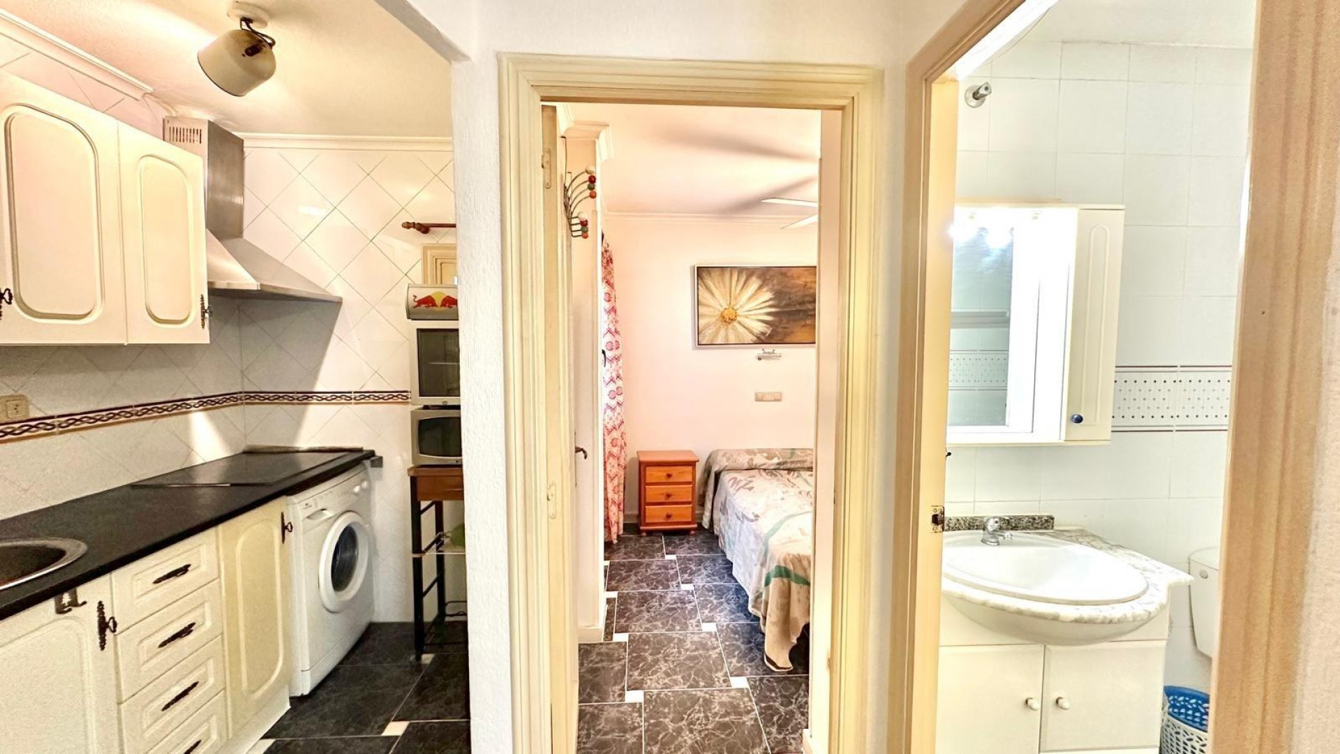 Sale - Apartment Flat -
Torrevieja - La Mata pueblo