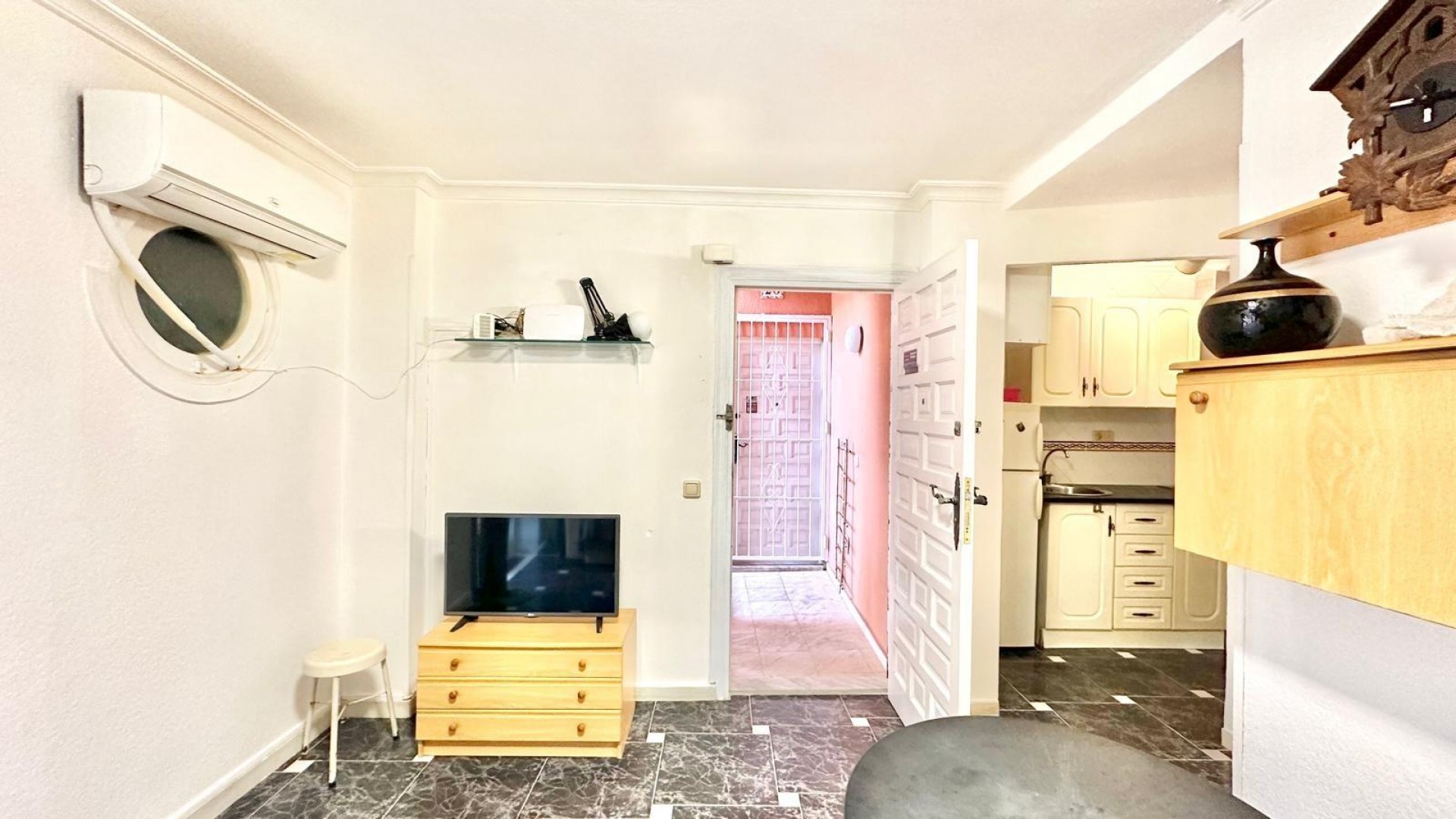 Sale - Apartment Flat -
Torrevieja - La Mata pueblo