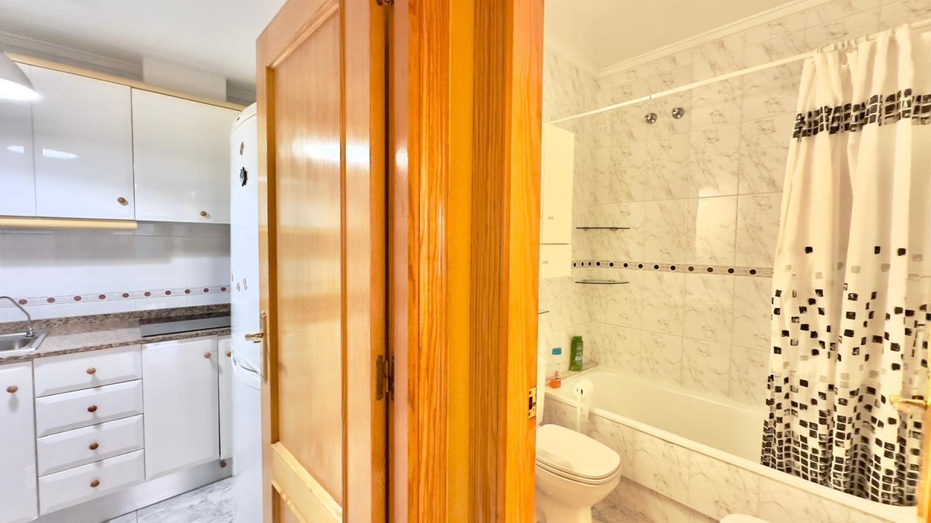 Sale - Apartment Flat -
Torrevieja - La Mata pueblo