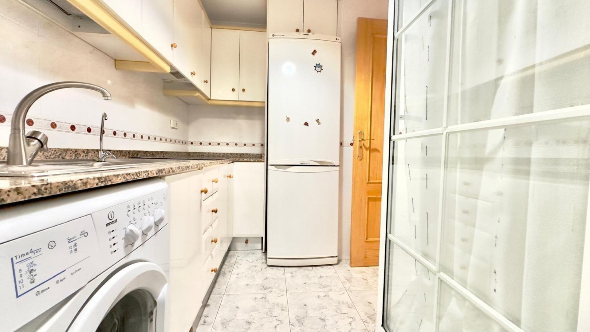 Sale - Apartment Flat -
Torrevieja - La Mata pueblo