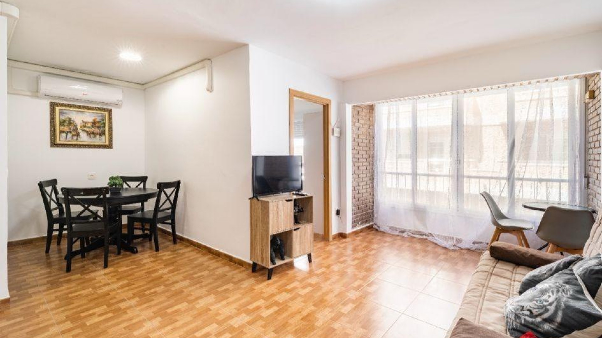 Sale - Apartment Flat -
Torrevieja - La Mata pueblo