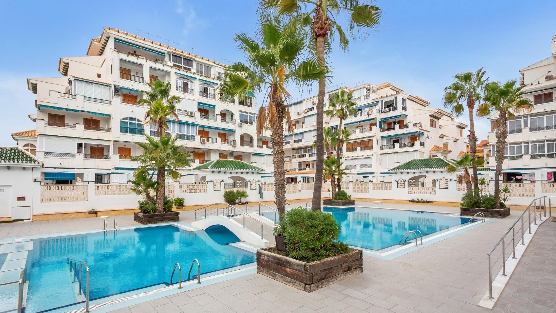 Sale - Apartment Flat -
Torrevieja - La Mata
