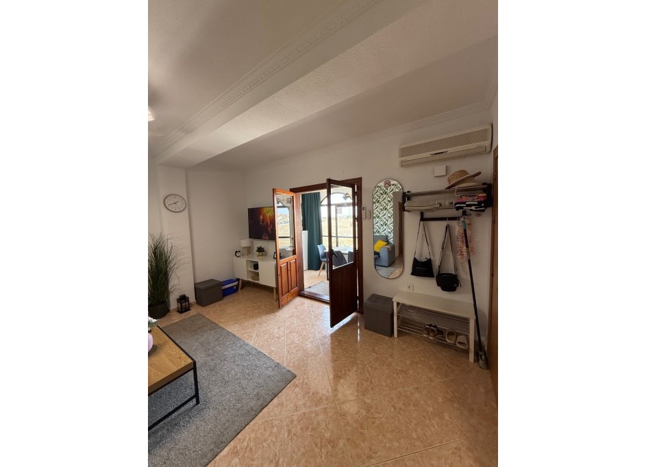 Sale - Apartment Flat -
Torrevieja - La Mata