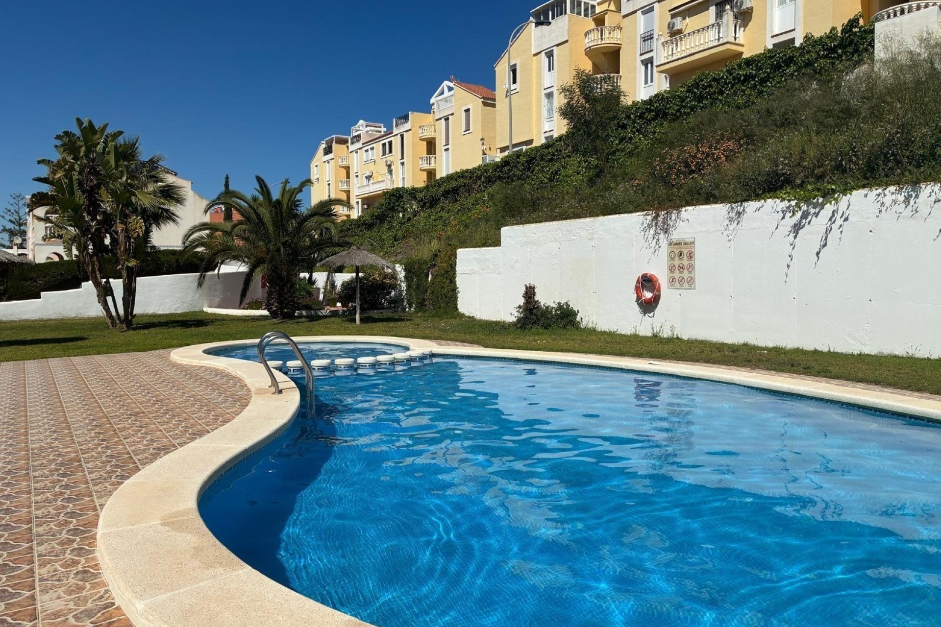 Sale - Apartment Flat -
Torrevieja - La Mata