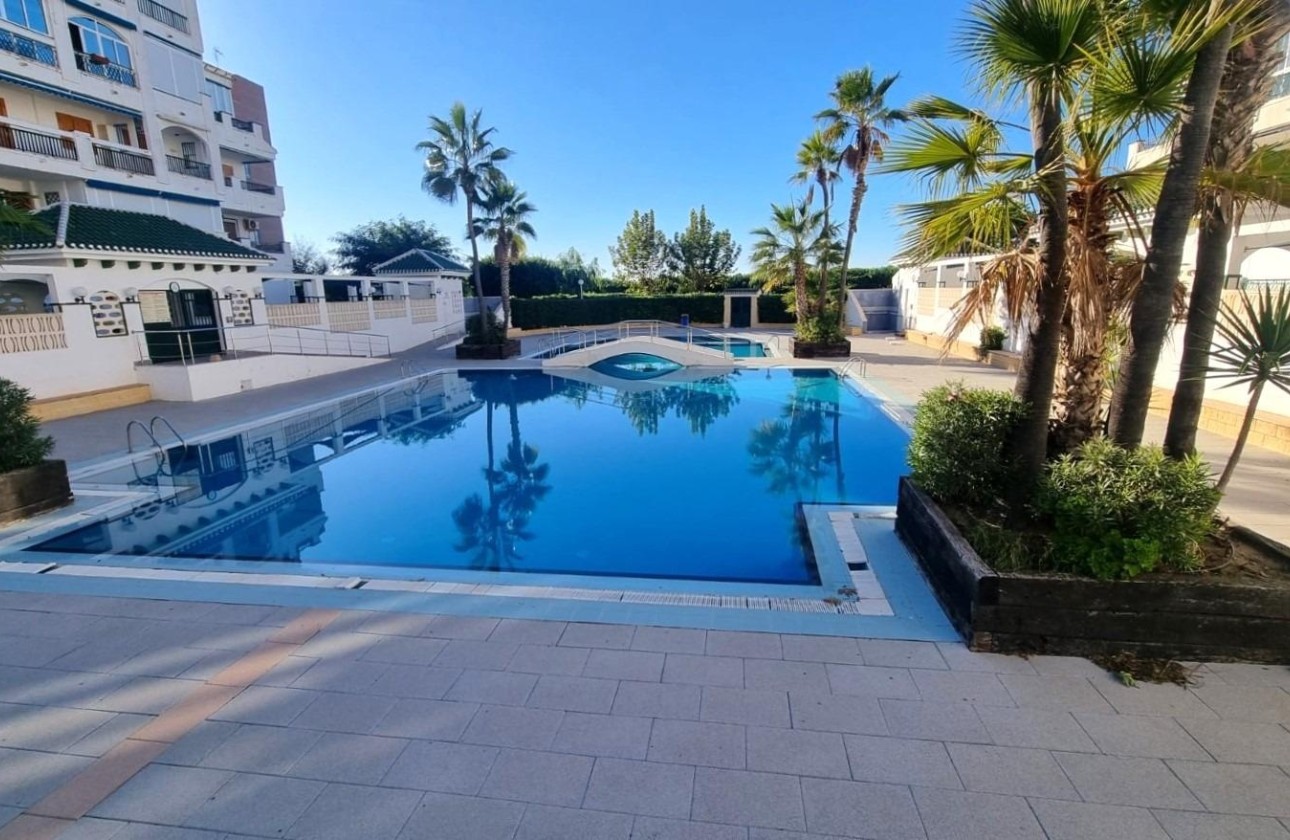 Sale - Apartment Flat -
Torrevieja - La Mata