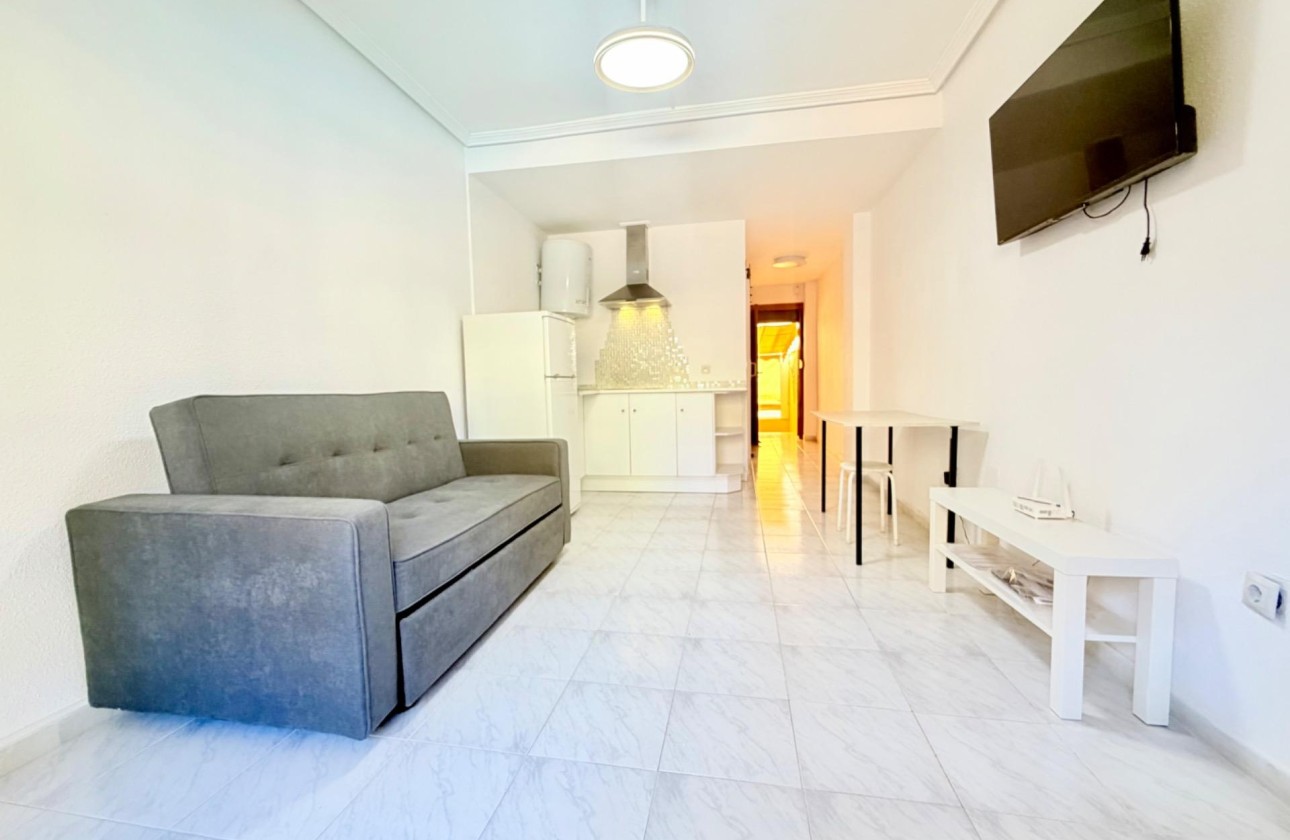 Sale - Apartment Flat -
Torrevieja - La Mata