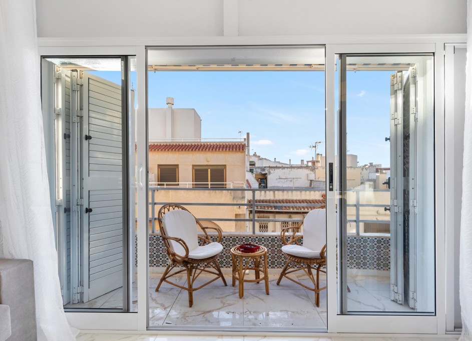 Sale - Apartment Flat -
Torrevieja - La Mata