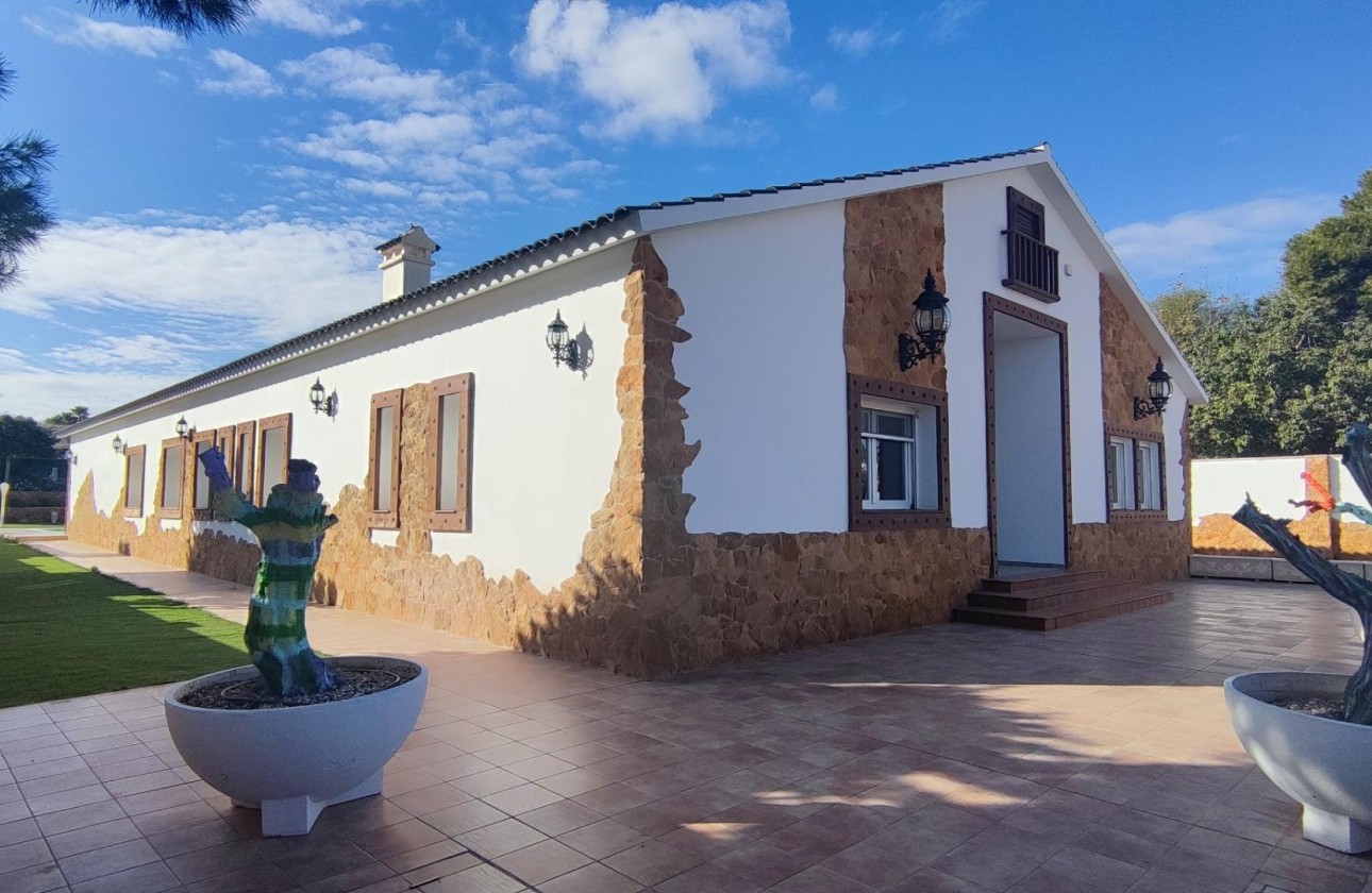 Sale - Apartment Flat -
Torrevieja - La Siesta - El Salado - Torreta
