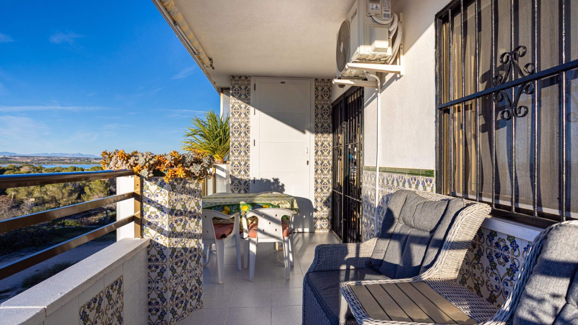 Sale - Apartment Flat -
Torrevieja - La siesta