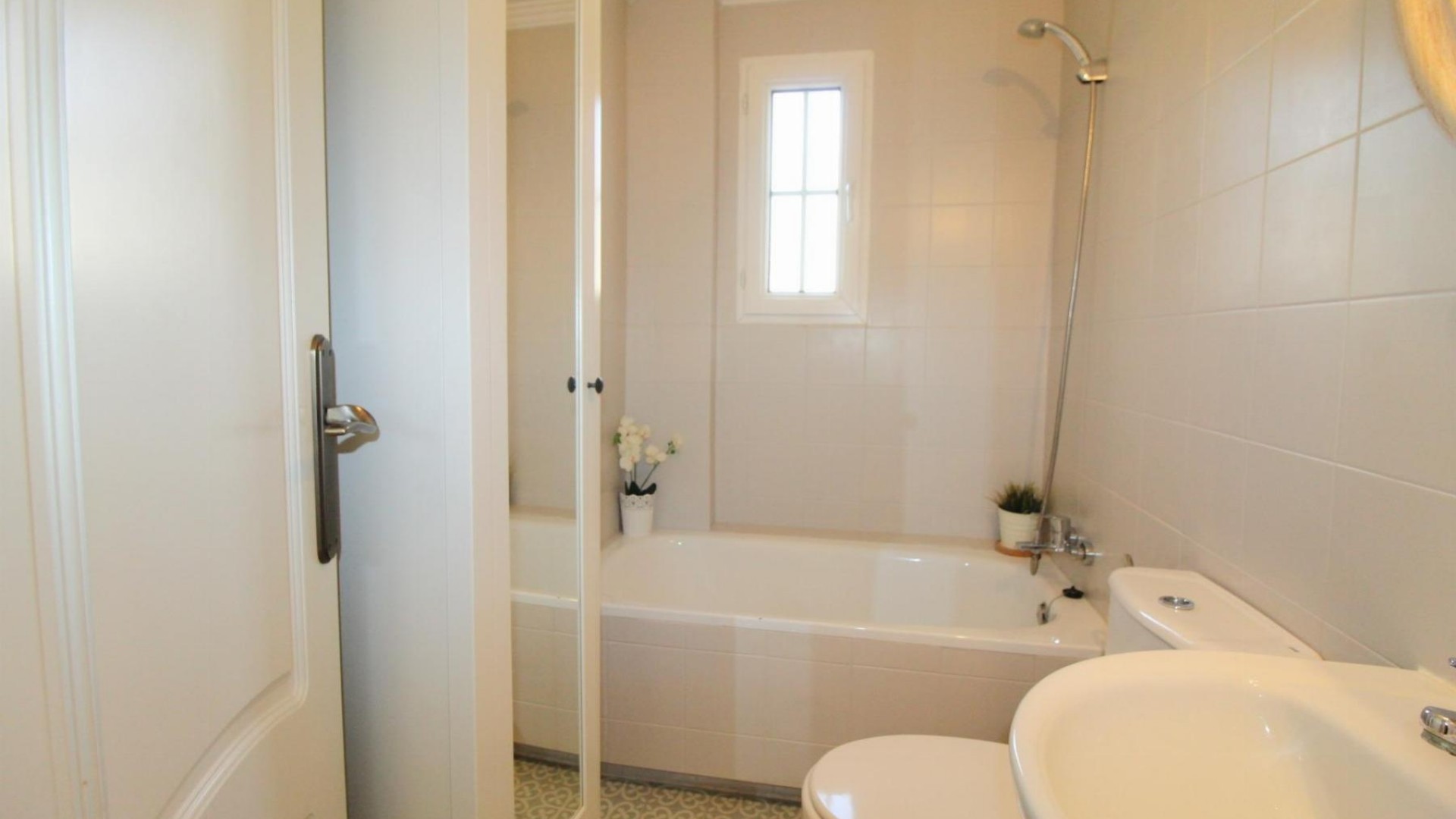 Sale - Apartment Flat -
Torrevieja - La veleta