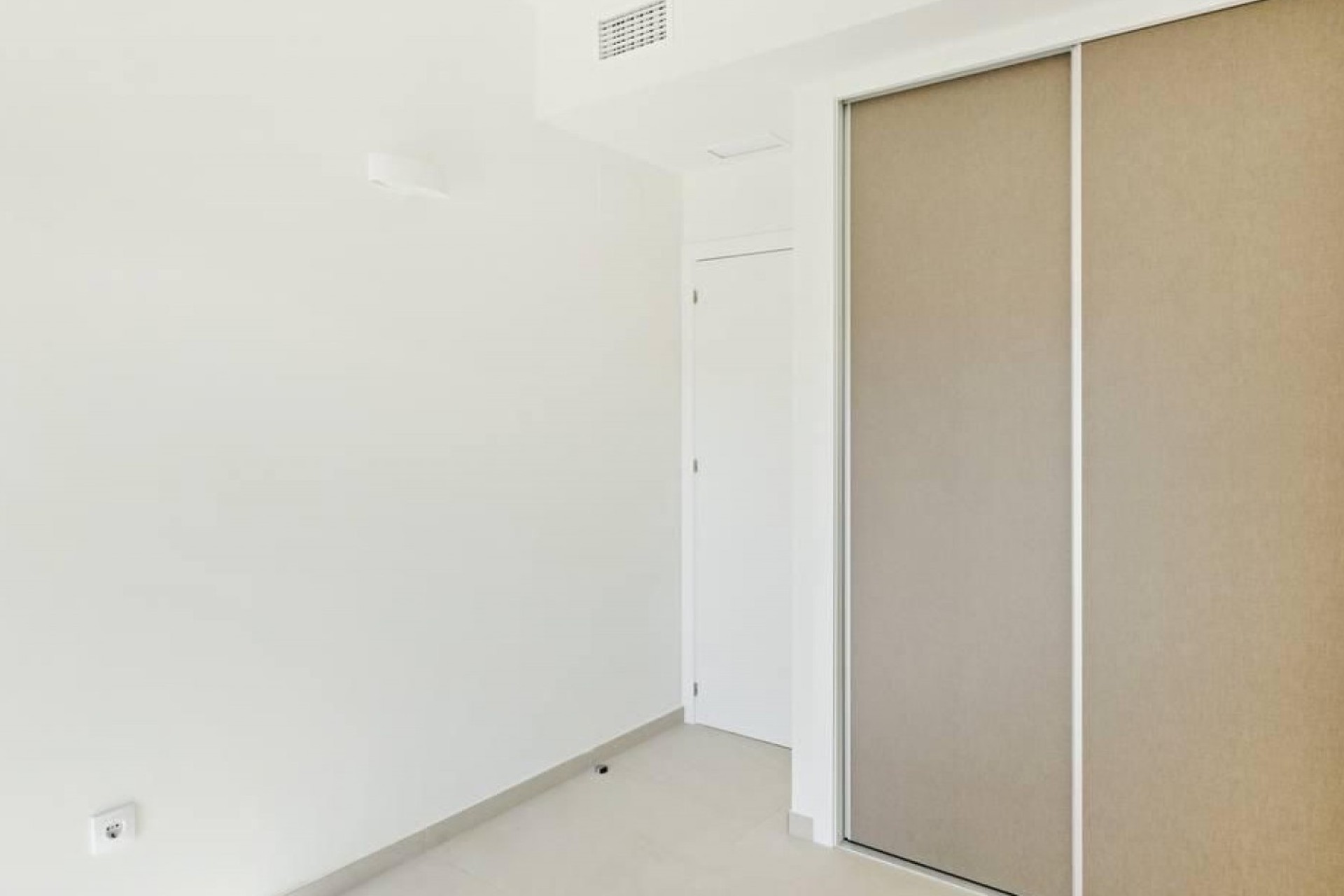 Sale - Apartment Flat -
Torrevieja - La veleta