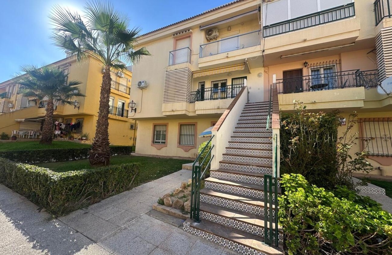 Sale - Apartment Flat -
Torrevieja - La veleta