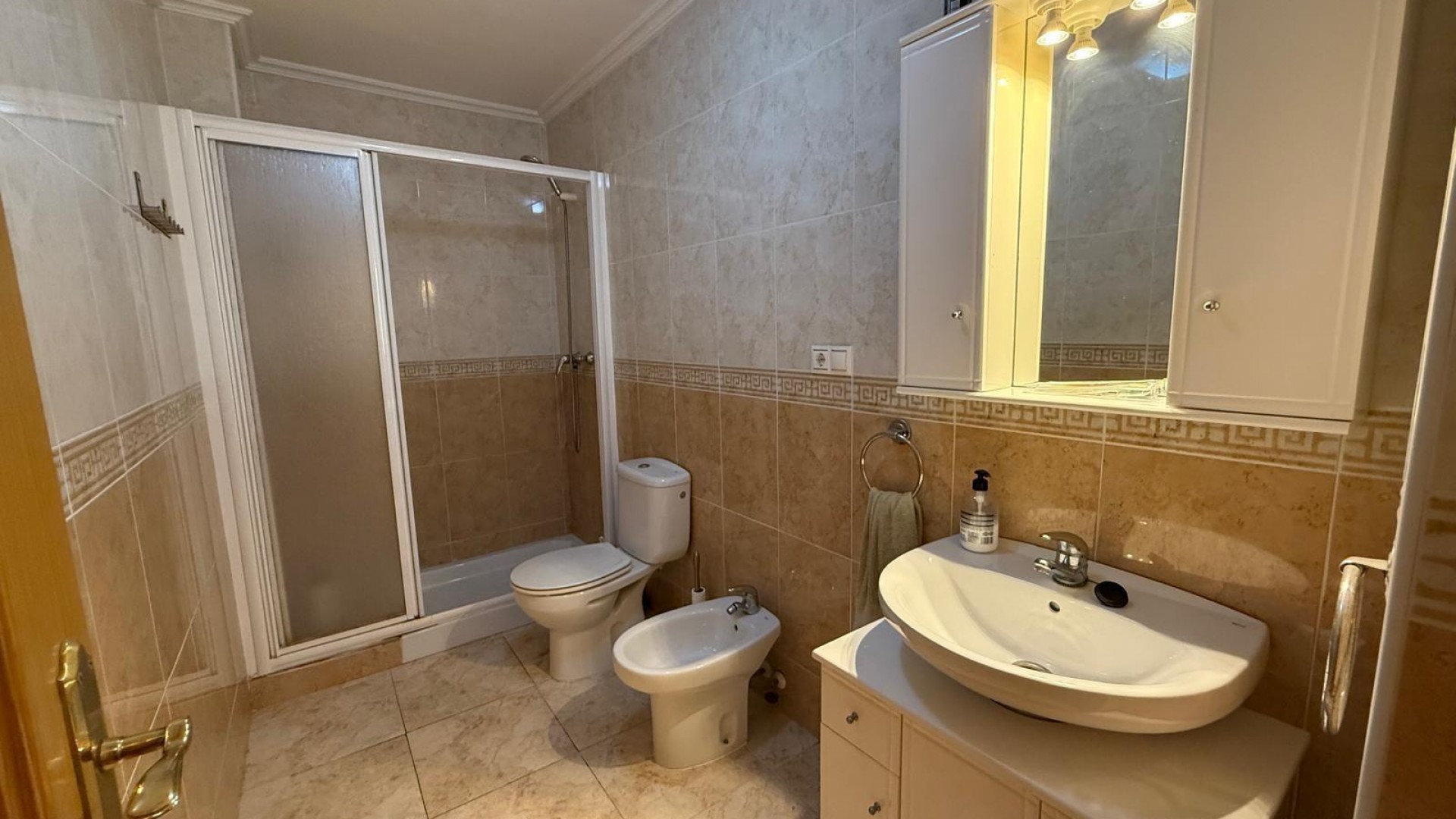 Sale - Apartment Flat -
Torrevieja - Las Piscinas Naturales