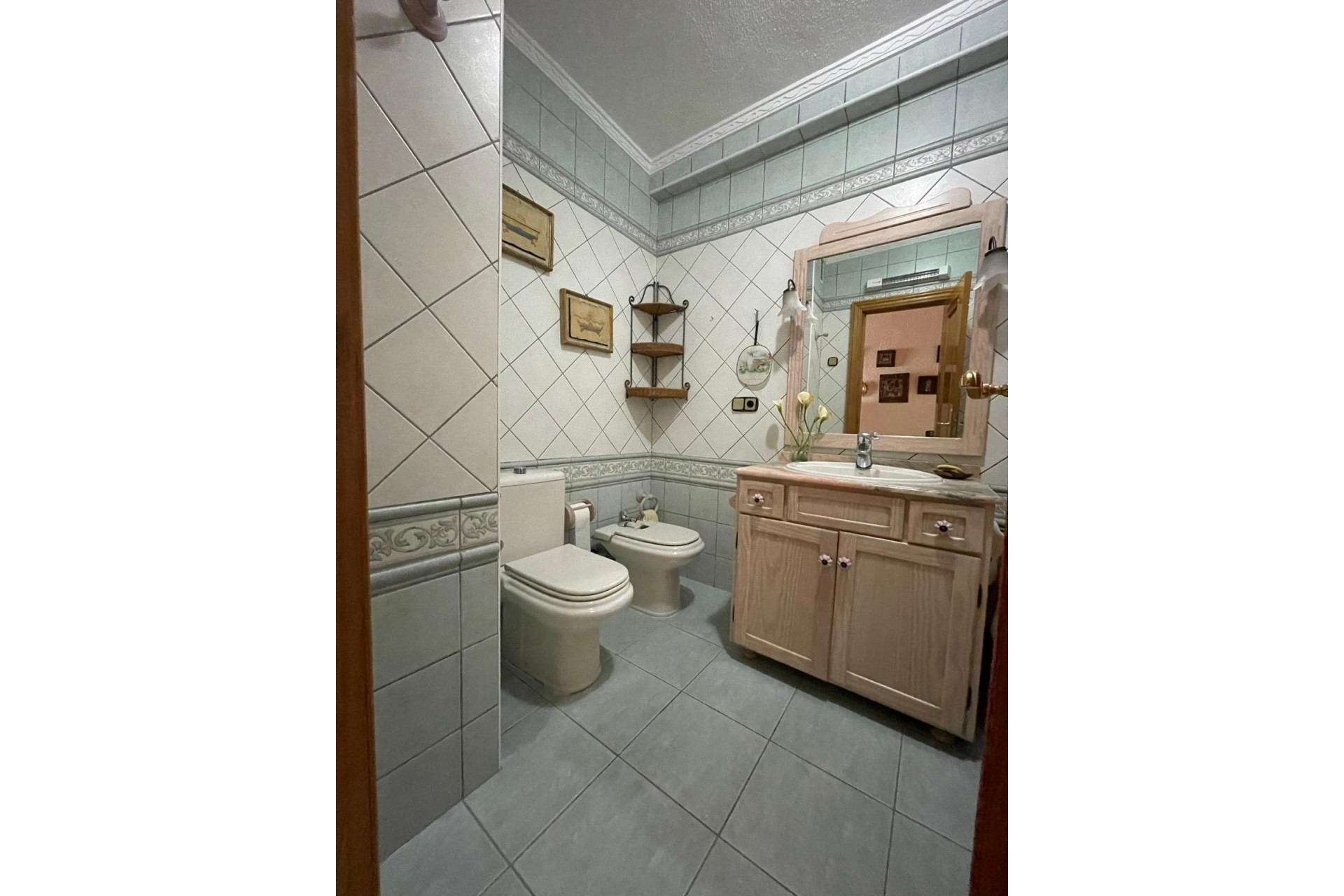 Sale - Apartment Flat -
Torrevieja - Las Piscinas Naturales
